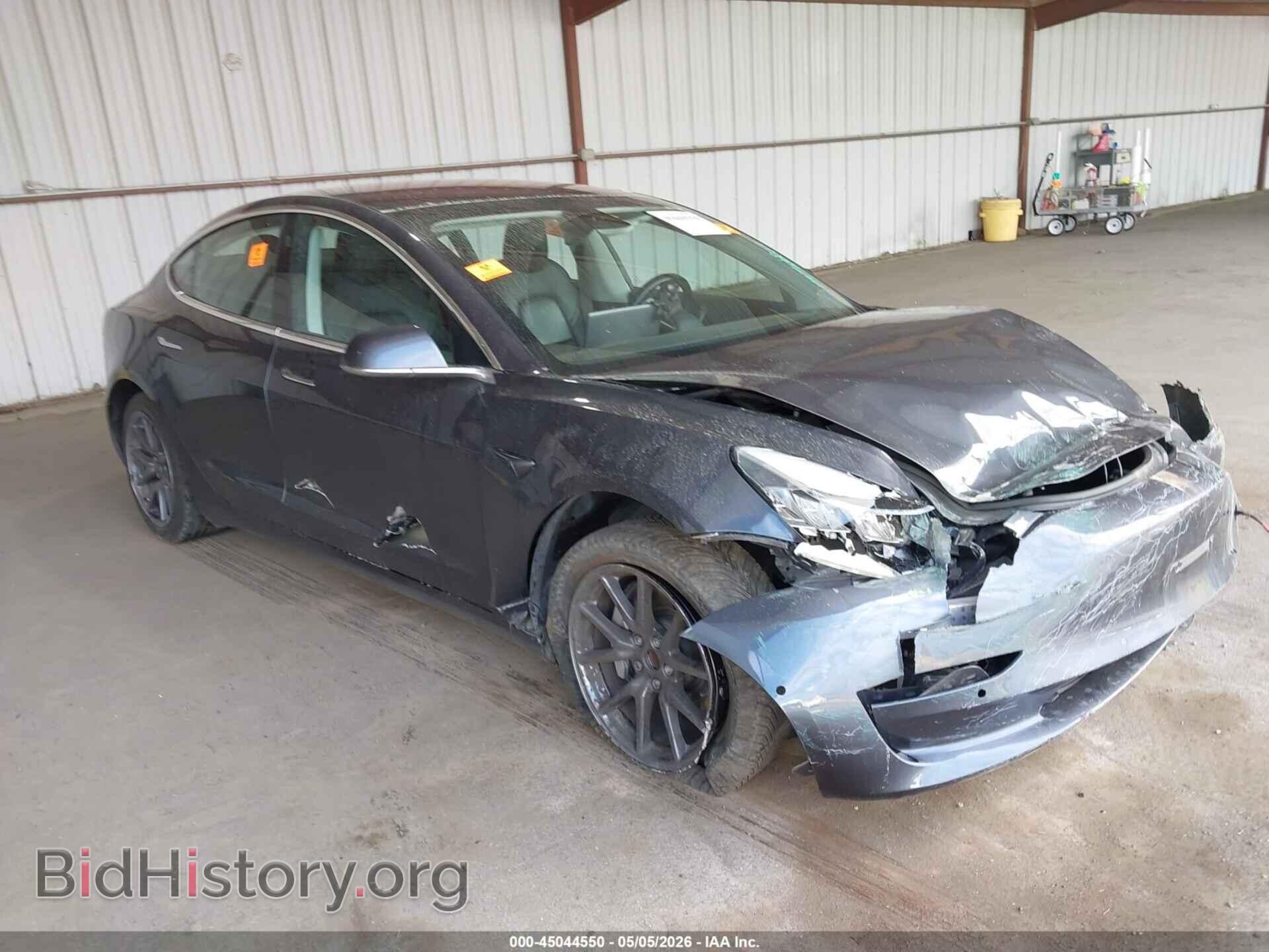 Photo 5YJ3E1EAXJF028204 - TESLA MODEL 3 2018