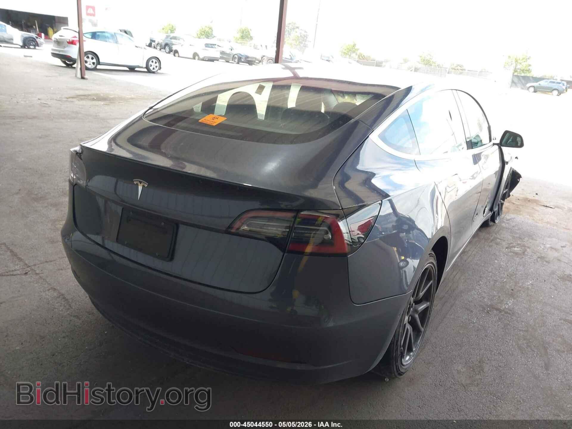 2018 TESLA MODEL 3 - VIN: 5YJ3E1EAXJF028204 - Photo 4