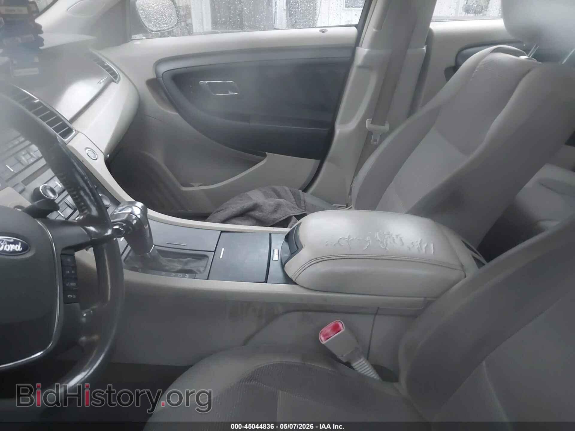 2010 FORD TAURUS - VIN: 1FAHP2EW2AG111011 - Photo 5