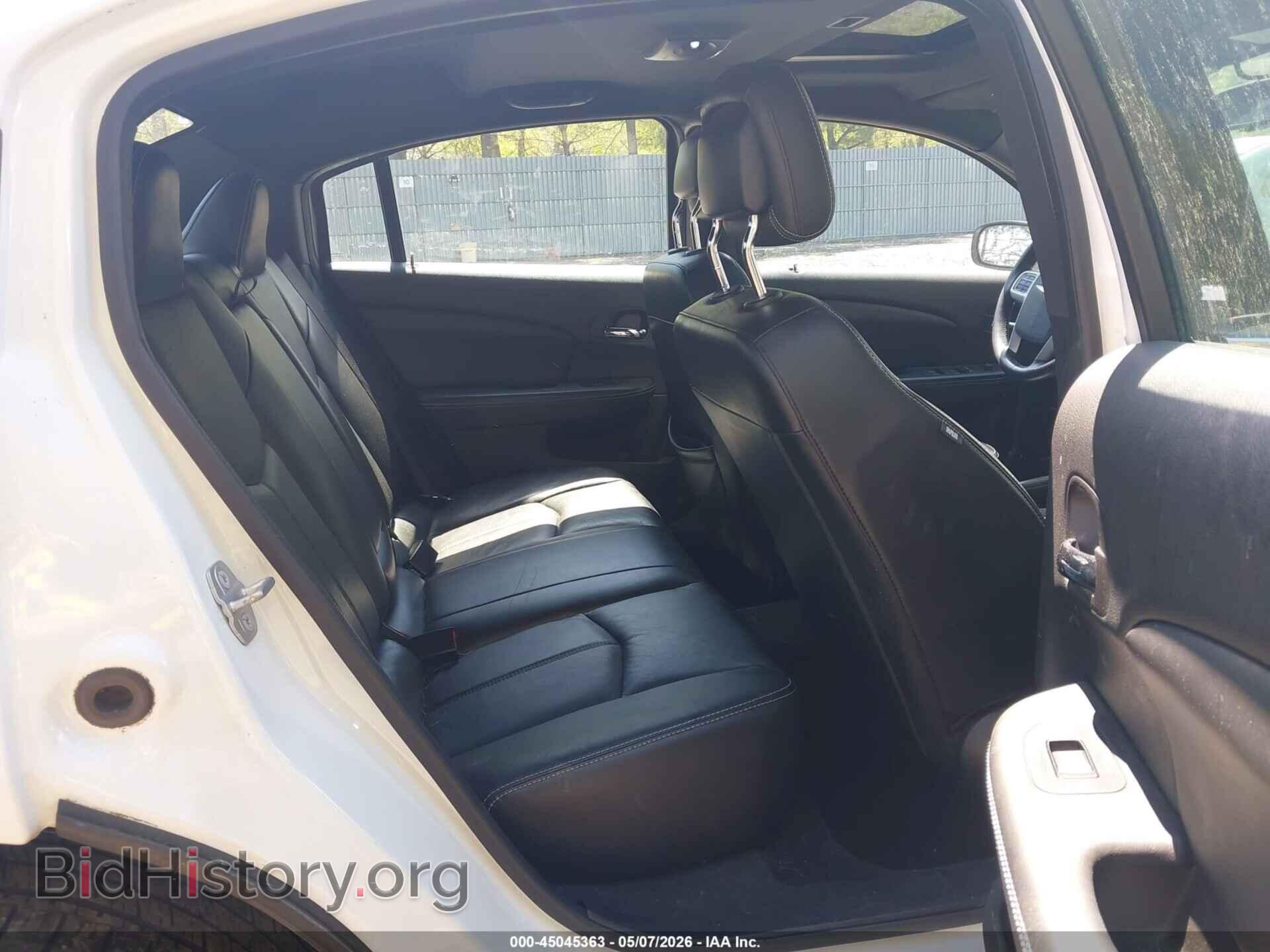 2014 CHRYSLER 200 - VIN: 1C3CCBCGXEN192308 - Фото 8