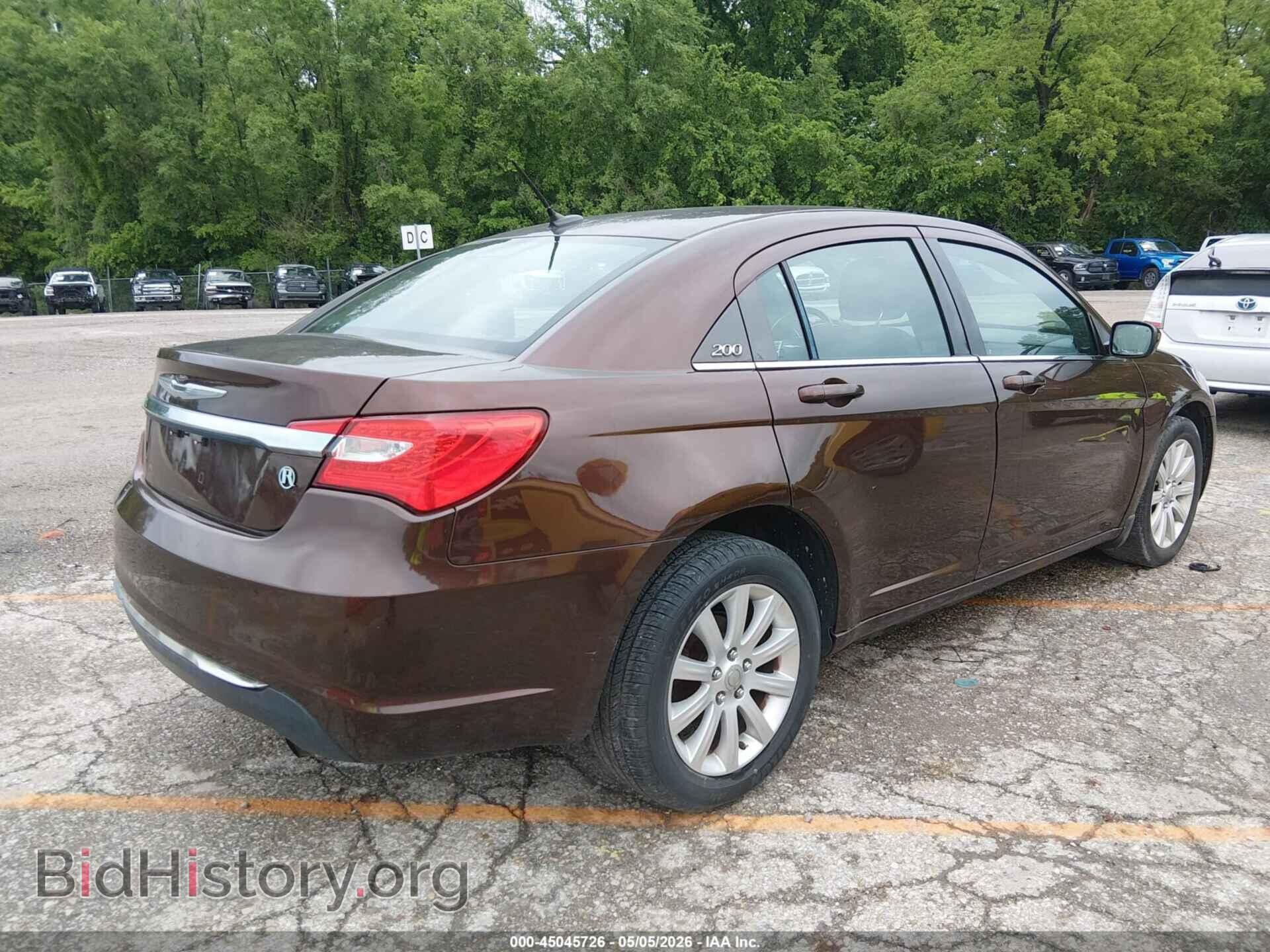 2013 CHRYSLER 200 - VIN: 1C3CCBBB5DN593379 - Photo 4