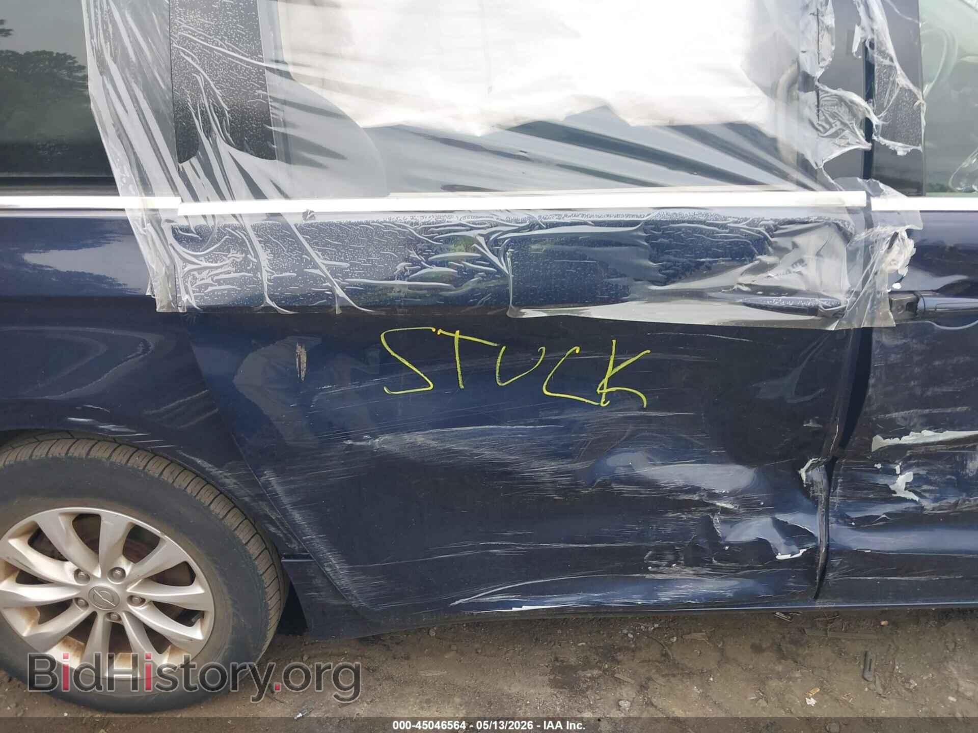 2018 CHRYSLER PACIFICA - VIN: 2C4RC1CG6JR274839 - Photo 8