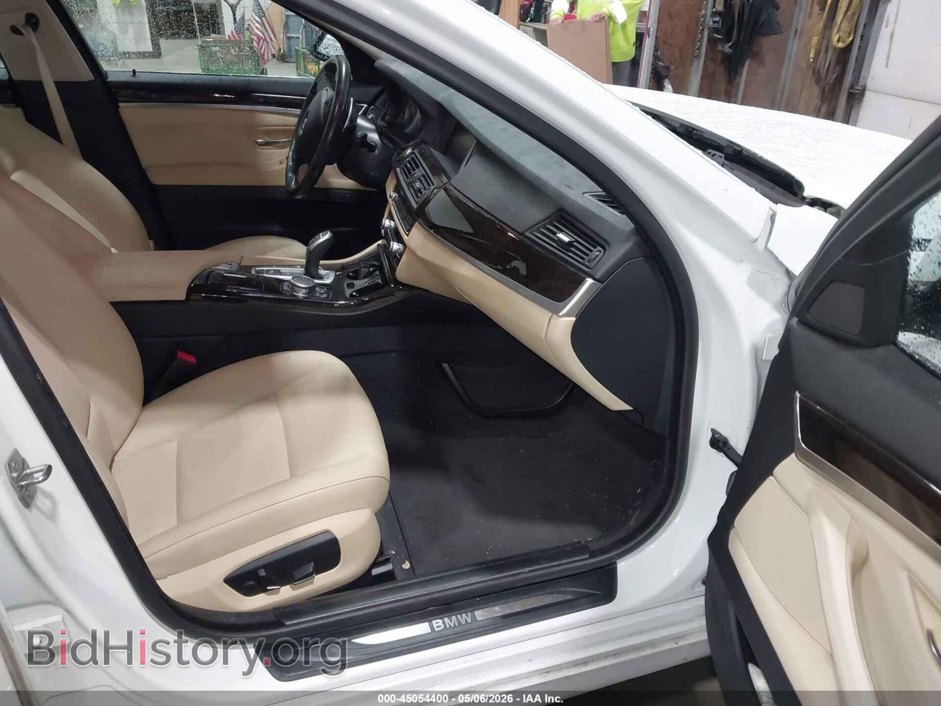 2016 BMW 528I - VIN: WBA5A7C59GG151663 - Photo 5
