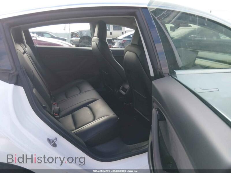 2019 Tesla MODEL 3 (VIN 5YJ3E1EB7KF211750) — photo 8 of 18