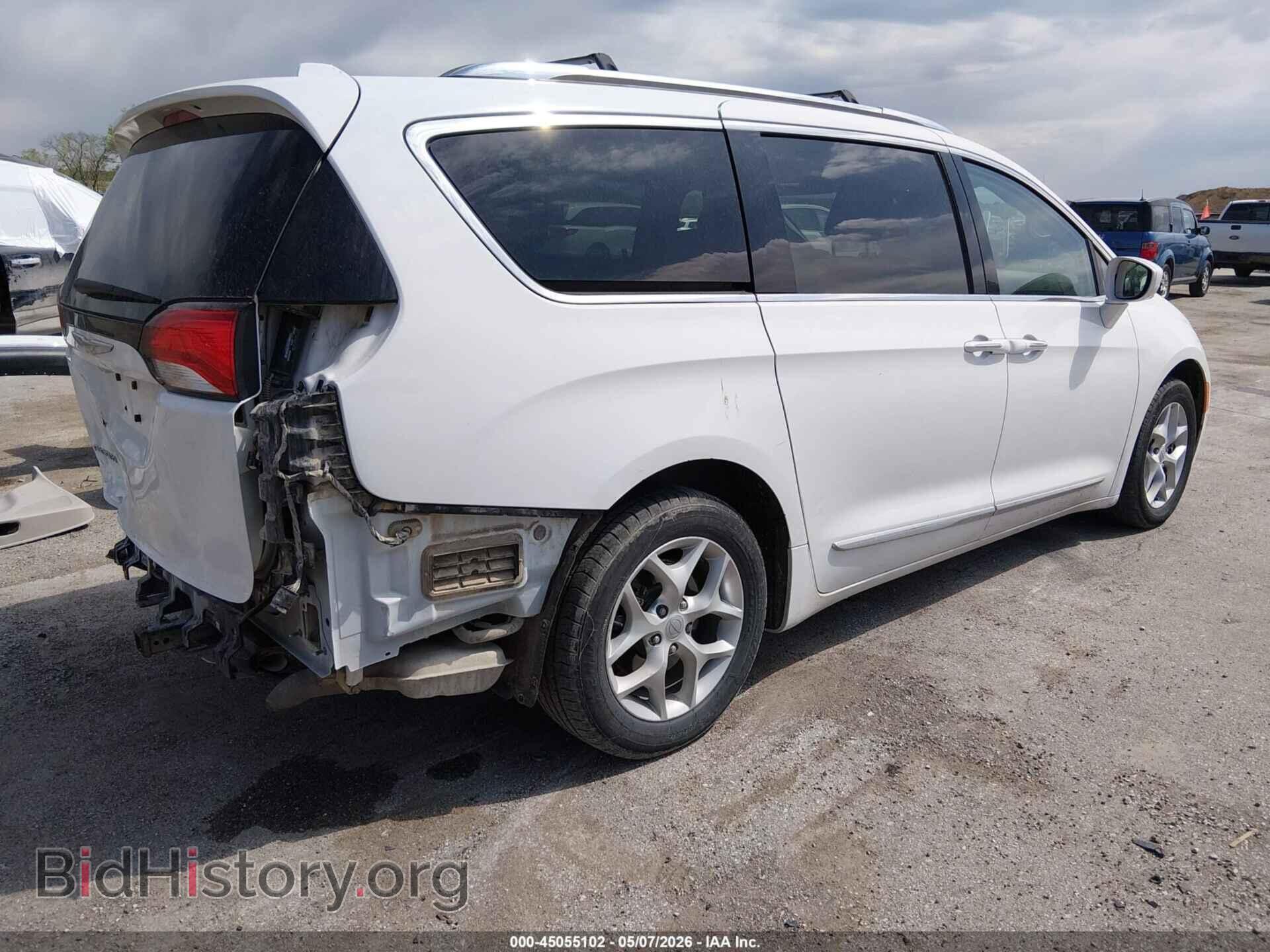 2017 CHRYSLER PACIFICA - VIN: 2C4RC1EG2HR622319 - Фото 4