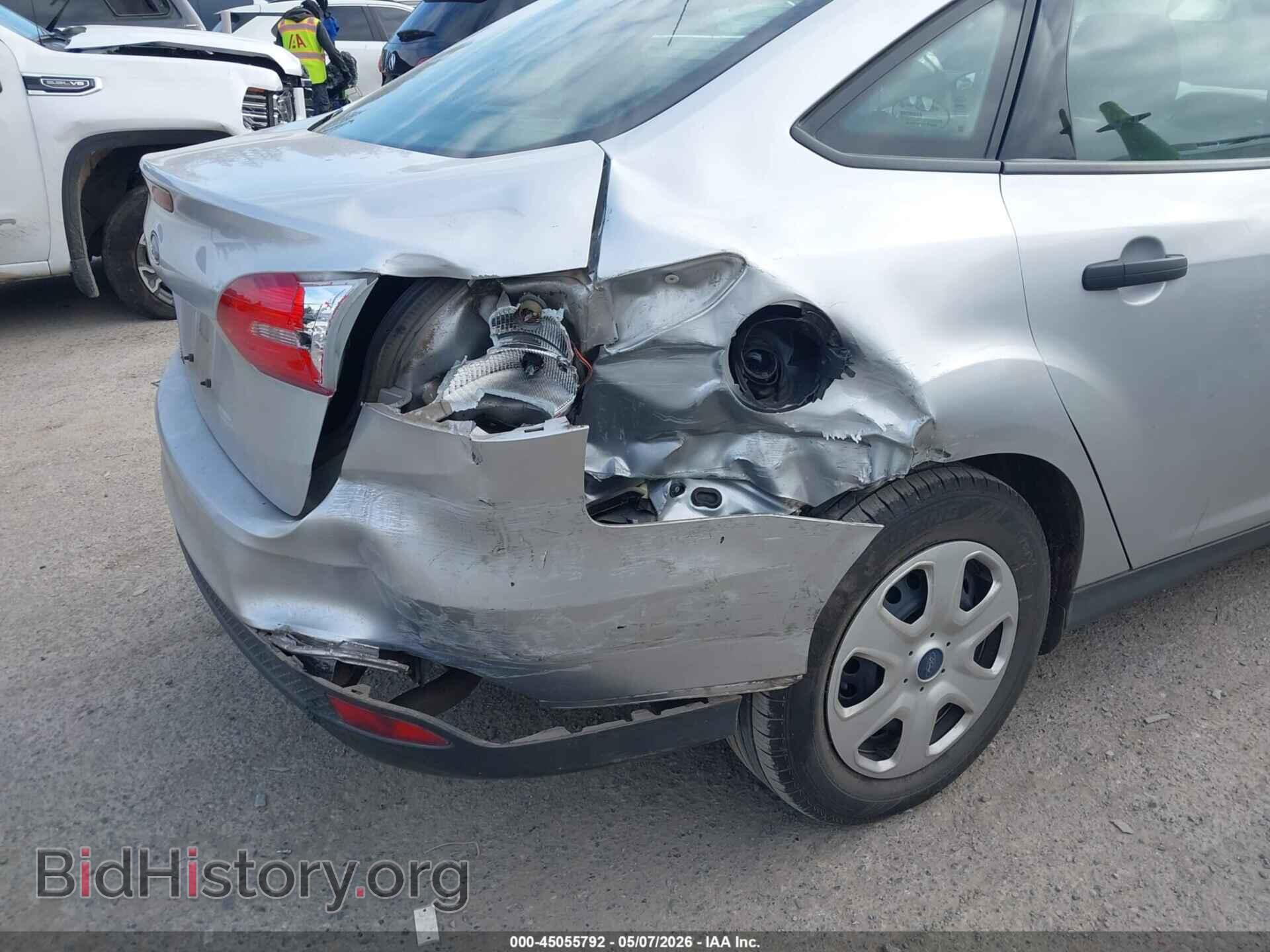 2016 FORD FOCUS - VIN: 1FADP3E29GL363811 - Photo 6