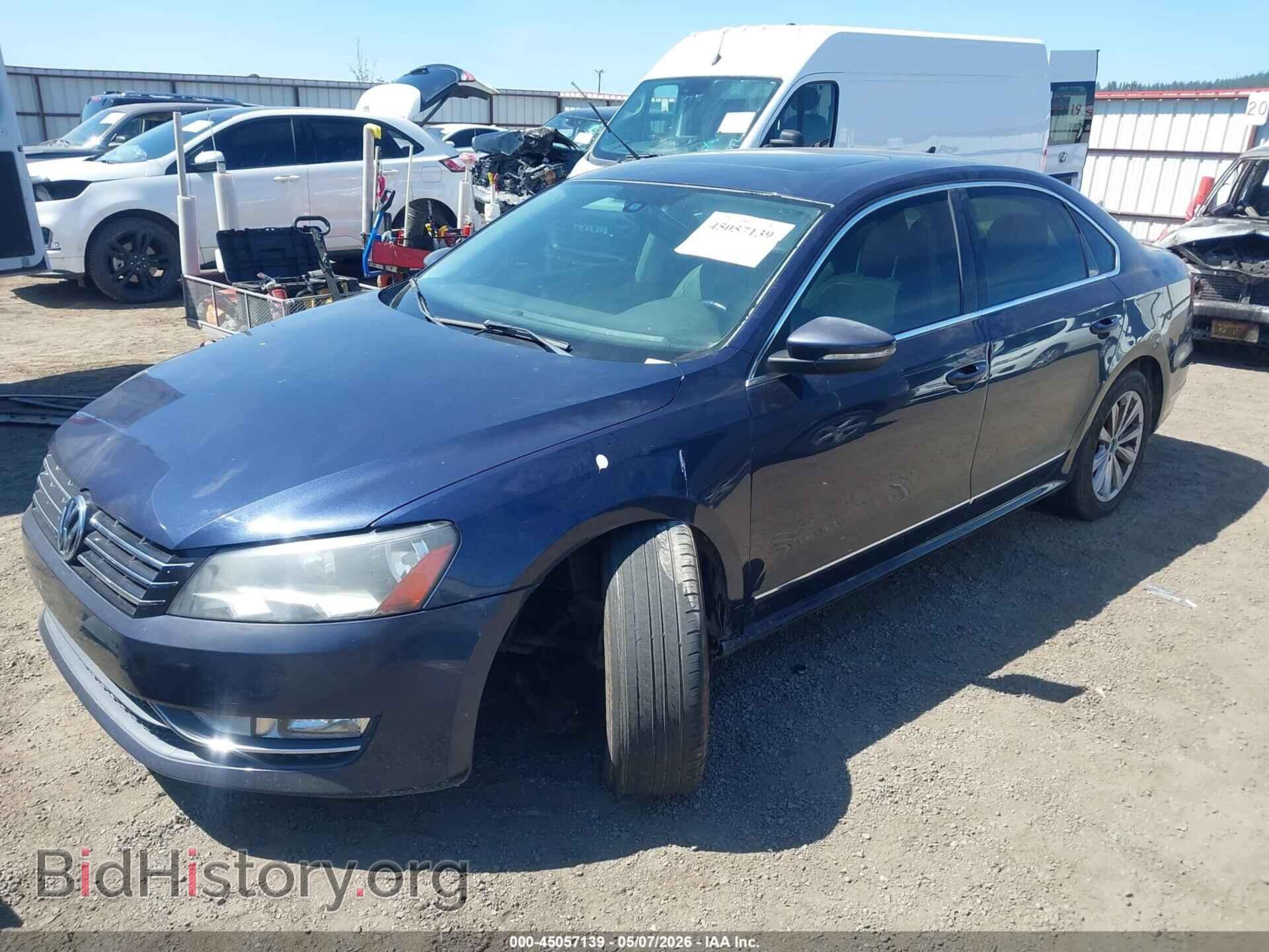 2012 VOLKSWAGEN PASSAT - VIN: 1VWCP7A32CC006196 - Фото 2