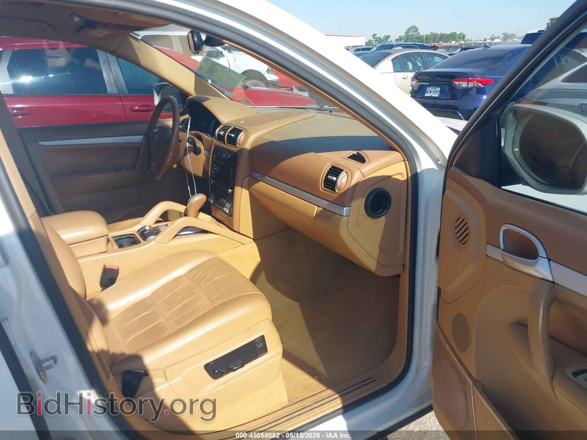 2010 PORSCHE CAYENNE - VIN: WP1AA2AP5ALA09459 - Photo 5