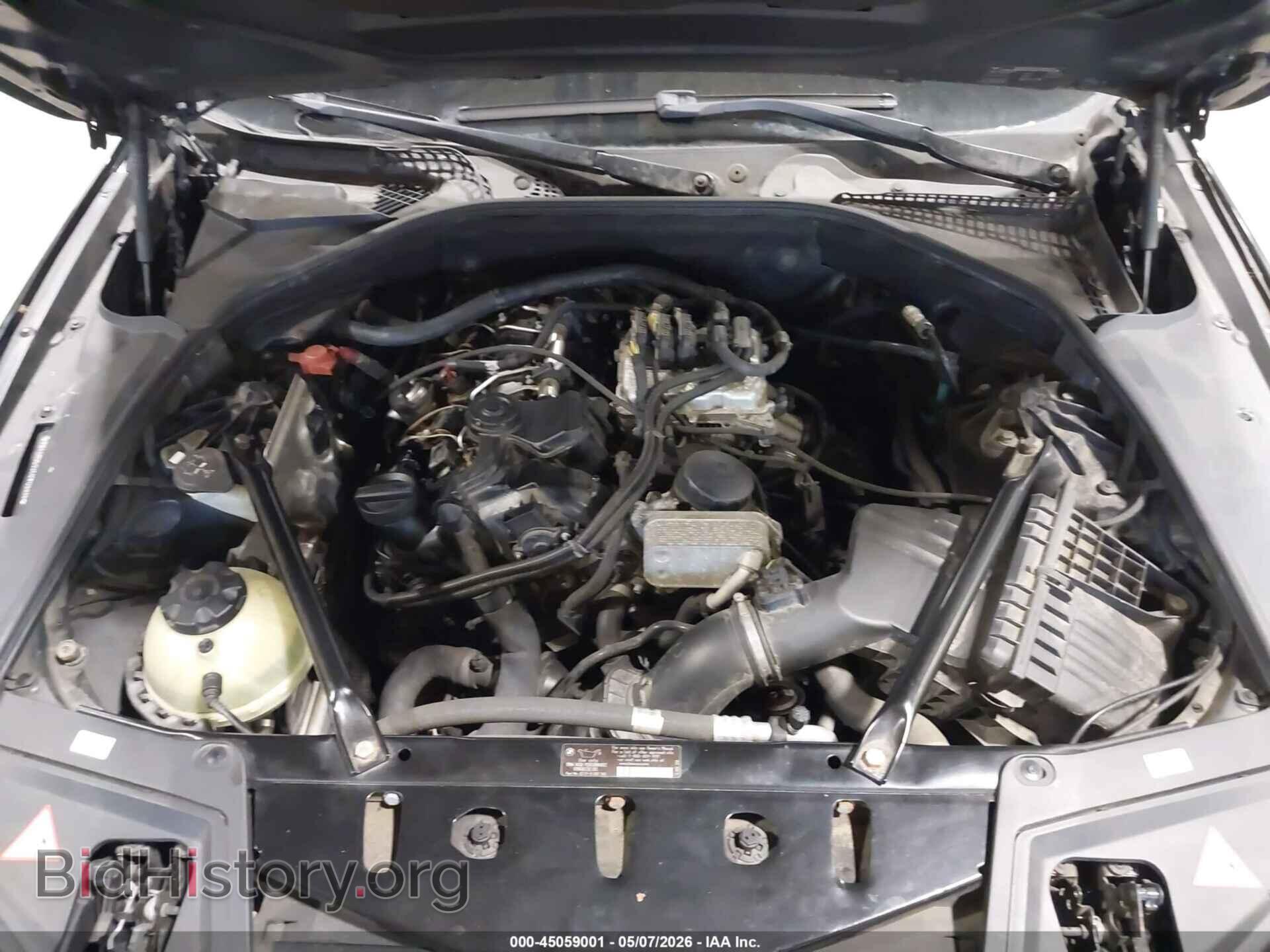 2012 BMW 528I - VIN: WBAXH5C52CDW04414 - Фото 10