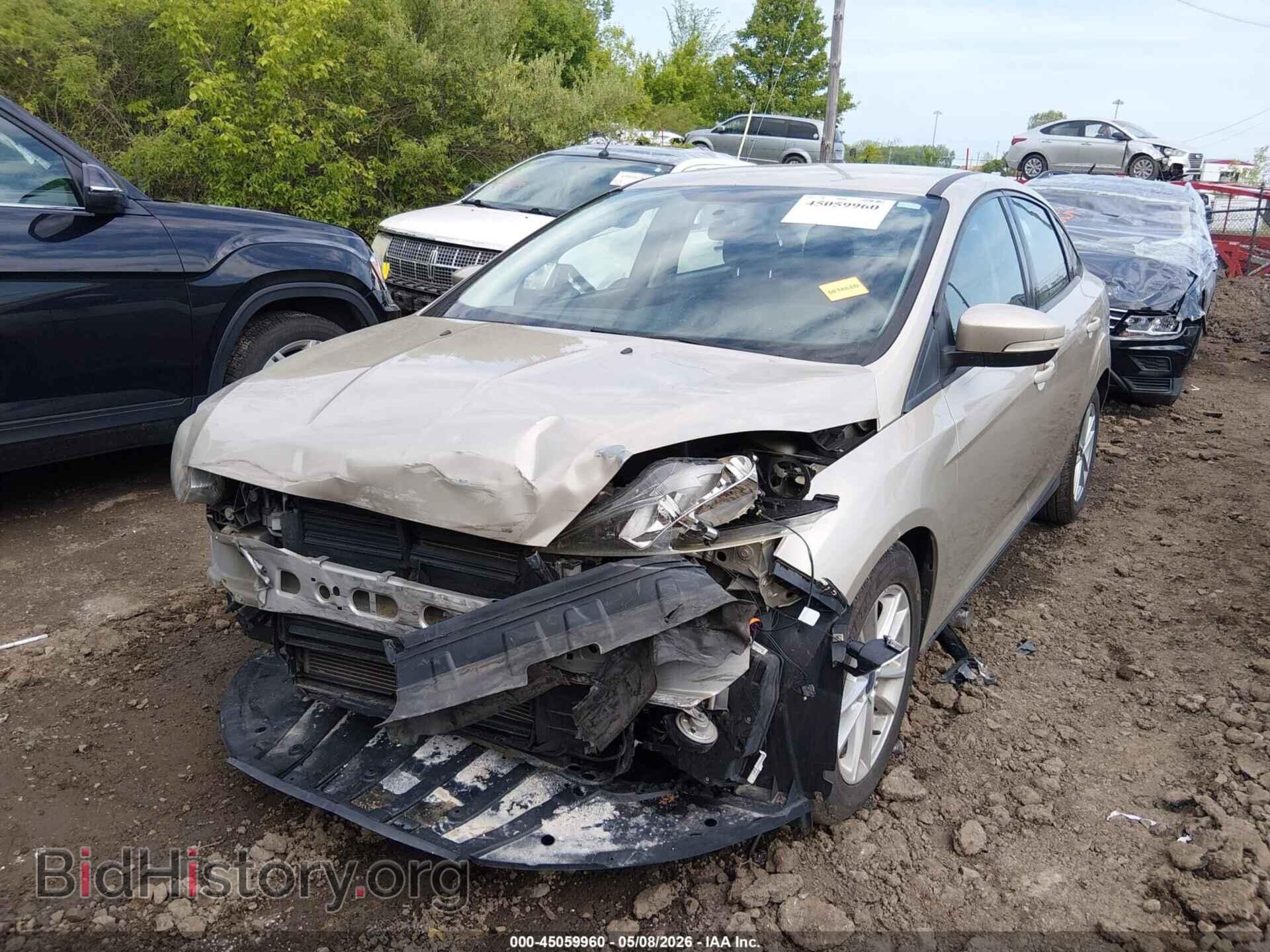 2017 FORD FOCUS - VIN: 1FADP3F24HL291819 - Photo 2