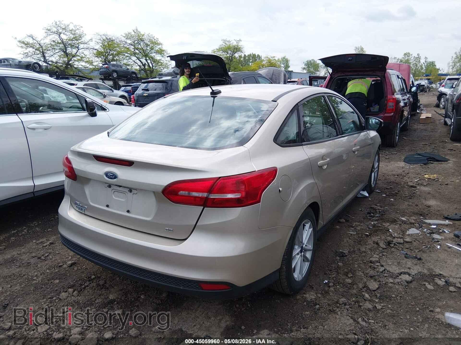 2017 FORD FOCUS - VIN: 1FADP3F24HL291819 - Photo 4