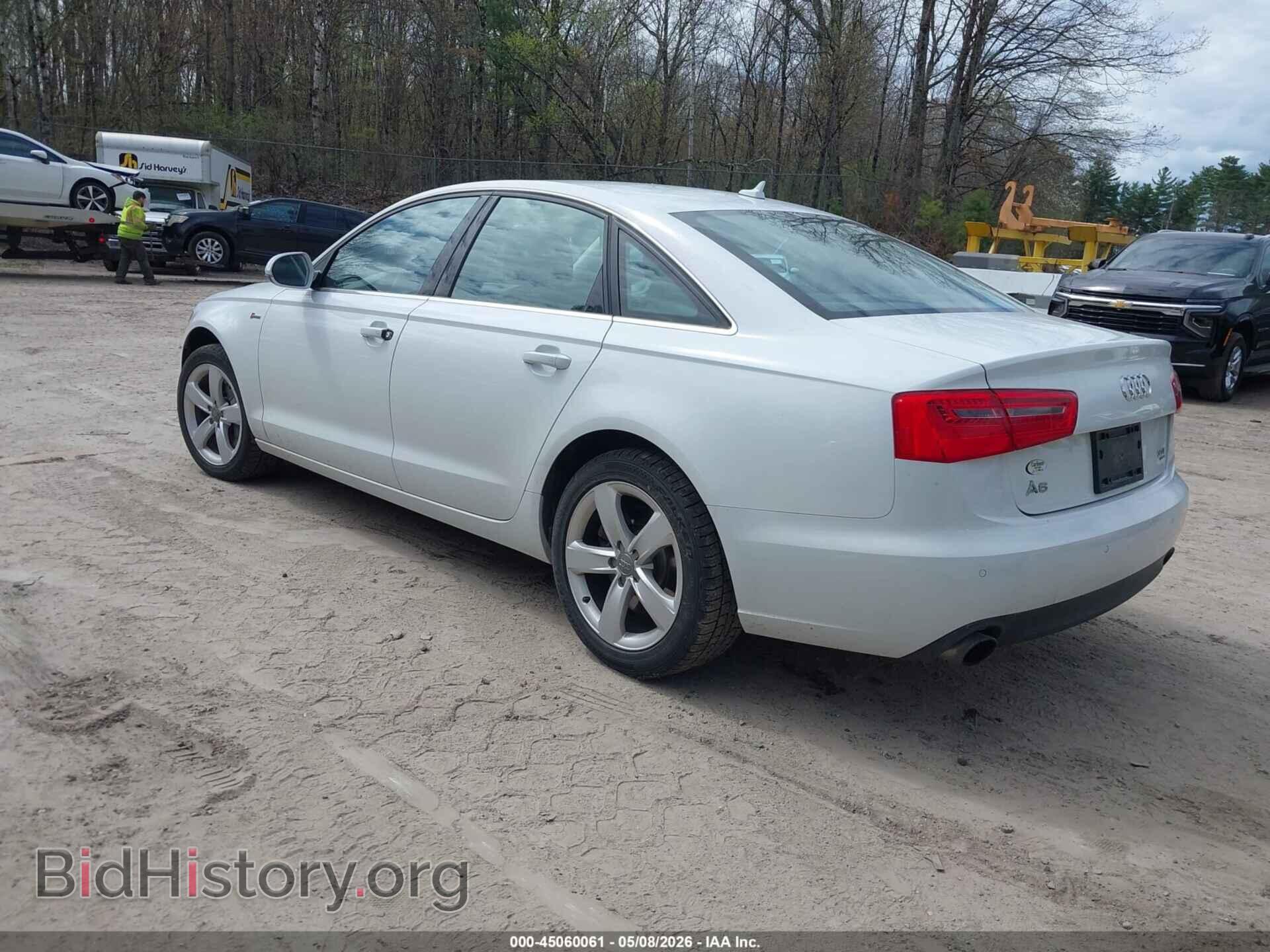 2012 AUDI A6 - VIN: WAUGGAFC8CN164828 - Фото 3