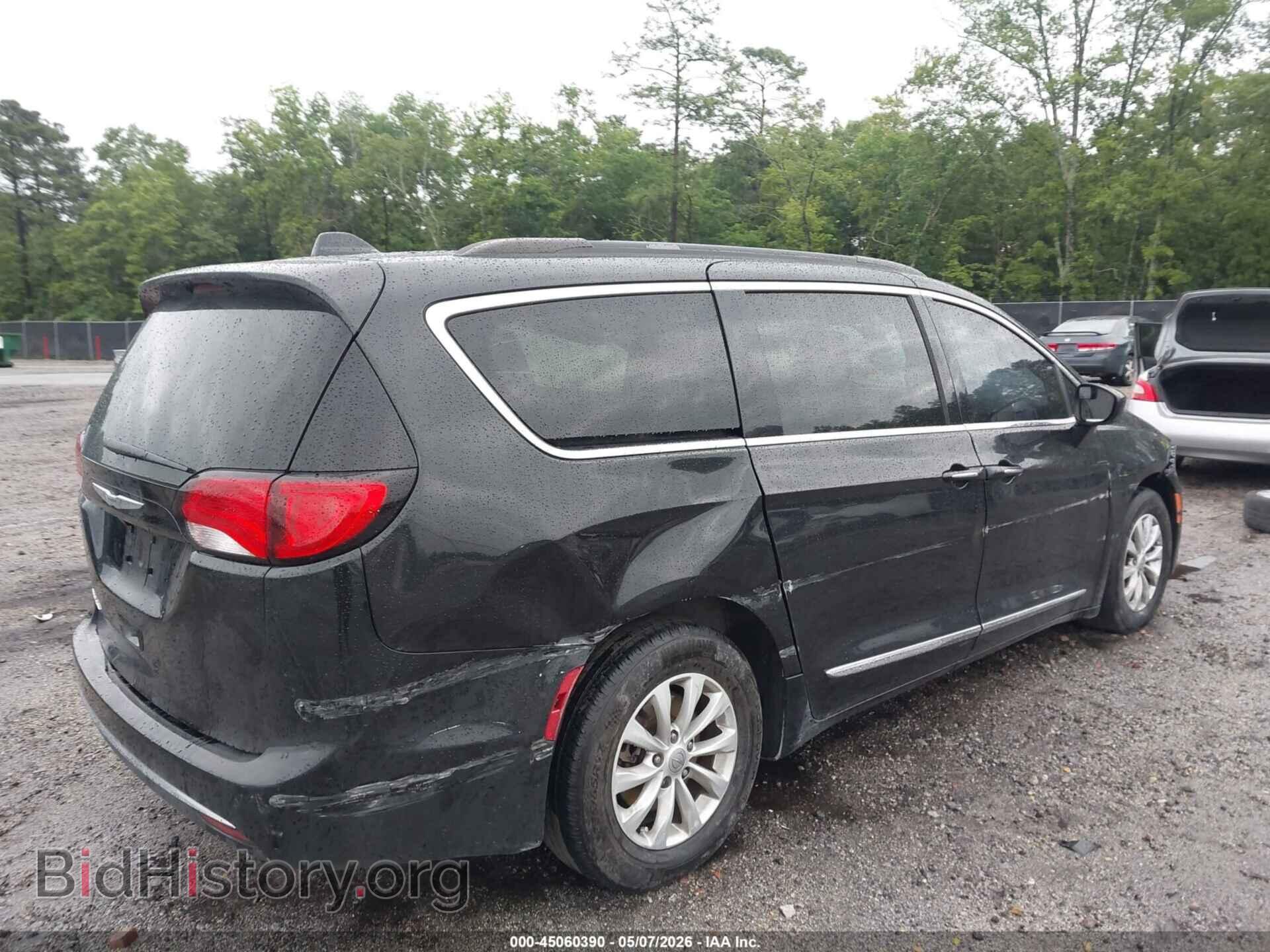 2017 CHRYSLER PACIFICA - VIN: 2C4RC1BG2HR710632 - Photo 4