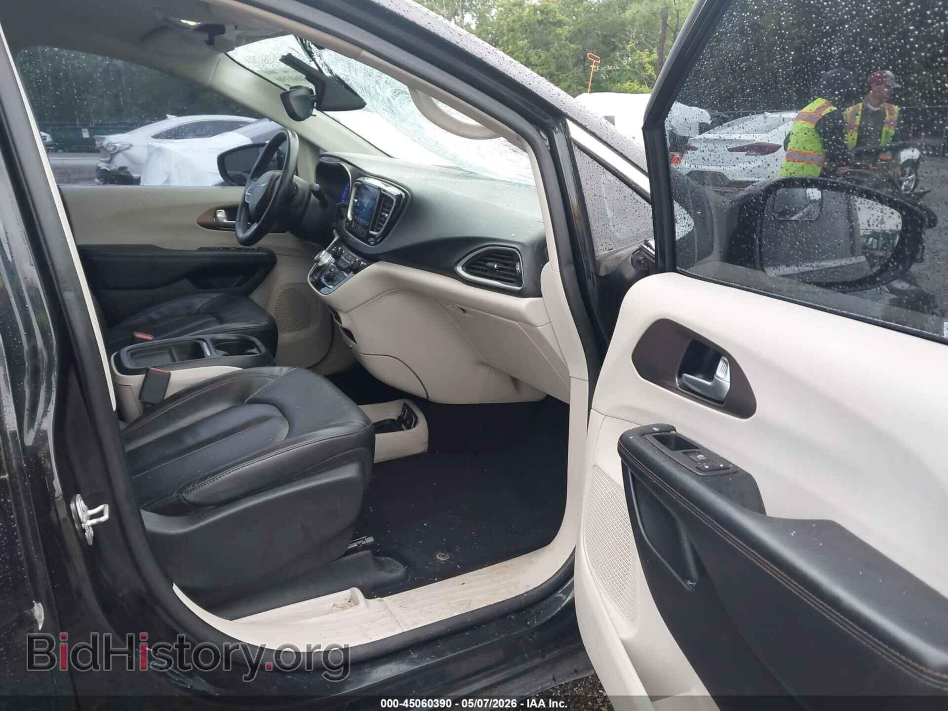 2017 CHRYSLER PACIFICA - VIN: 2C4RC1BG2HR710632 - Photo 5