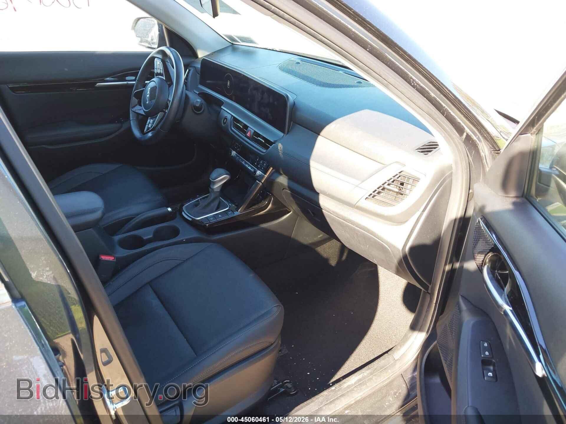 2024 KIA SELTOS - VIN: KNDERCAAXR7652956 - Фото 5