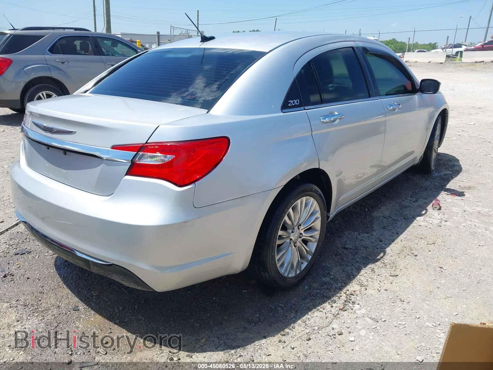 2012 CHRYSLER 200 - VIN: 1C3CCBCB0CN121670 - Фото 4