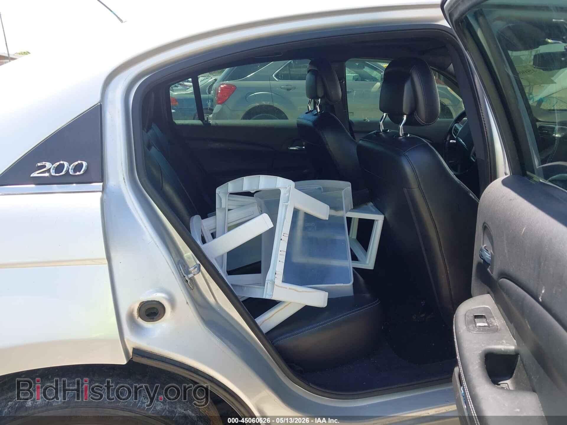 2012 CHRYSLER 200 - VIN: 1C3CCBCB0CN121670 - Фото 8