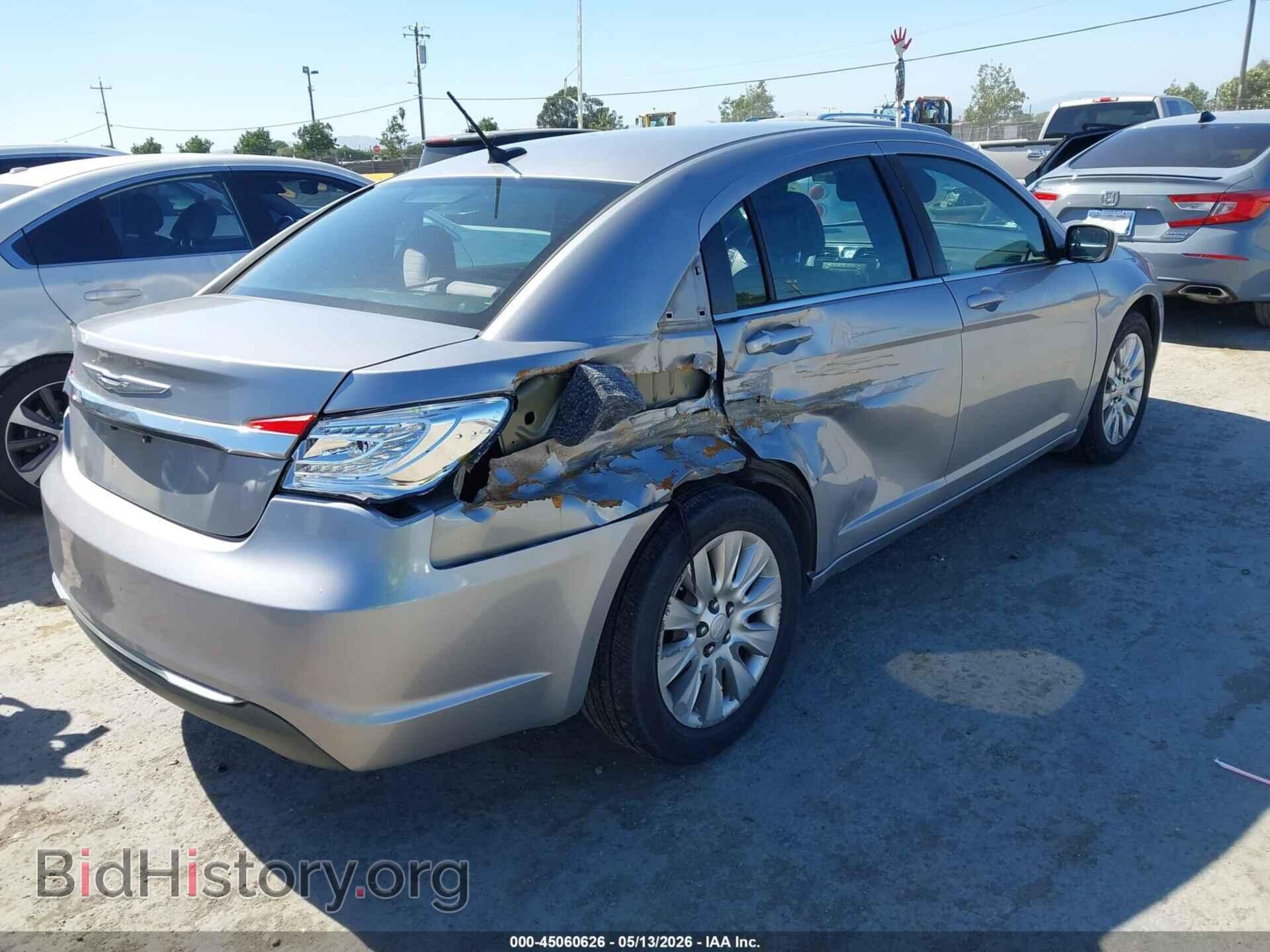2014 CHRYSLER 200 - VIN: 1C3CCBAB1EN142436 - Фото 4