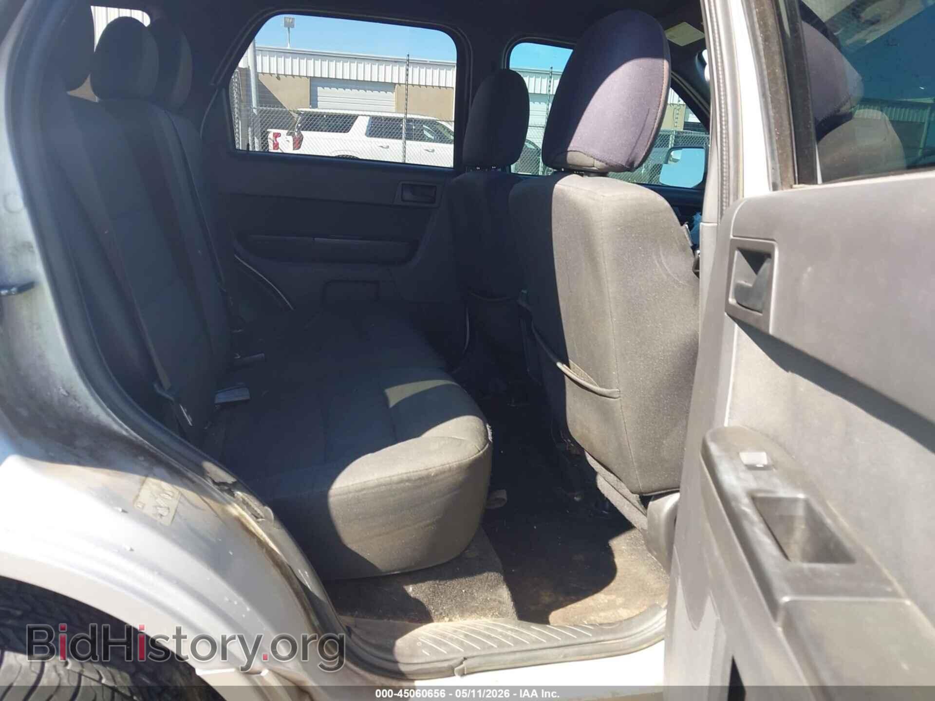 2012 FORD ESCAPE - VIN: 1FMCU0DG9CKB06086 - Фото 8
