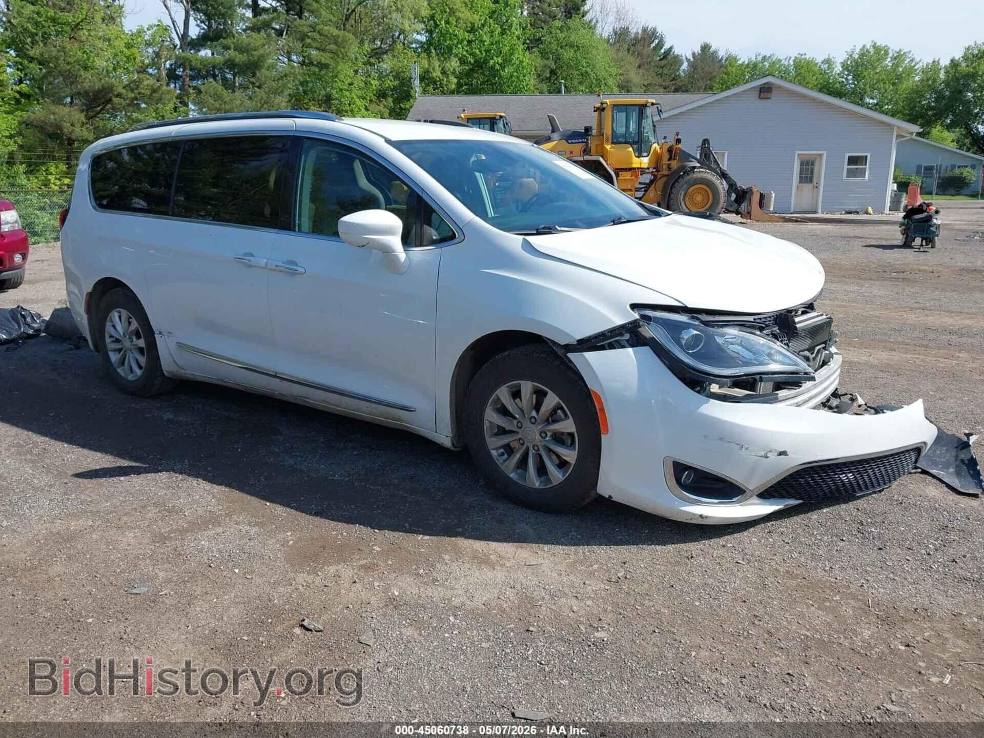 Фотография 2C4RC1BG8JR292017 - CHRYSLER PACIFICA 2018