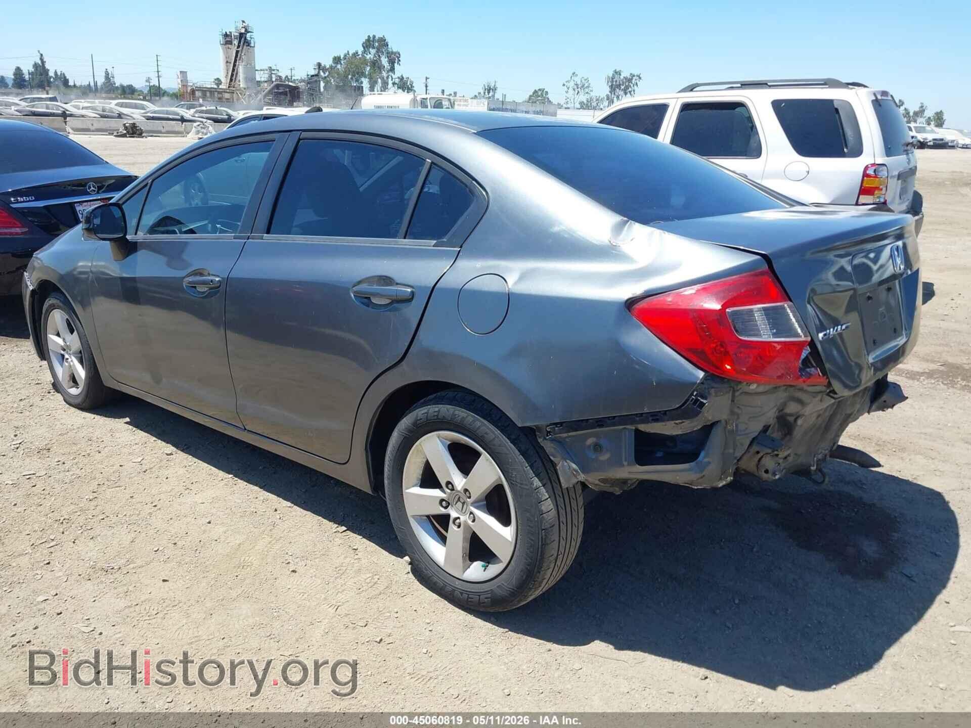 2012 HONDA CIVIC - VIN: 19XFB2F55CE356037 - Фото 3