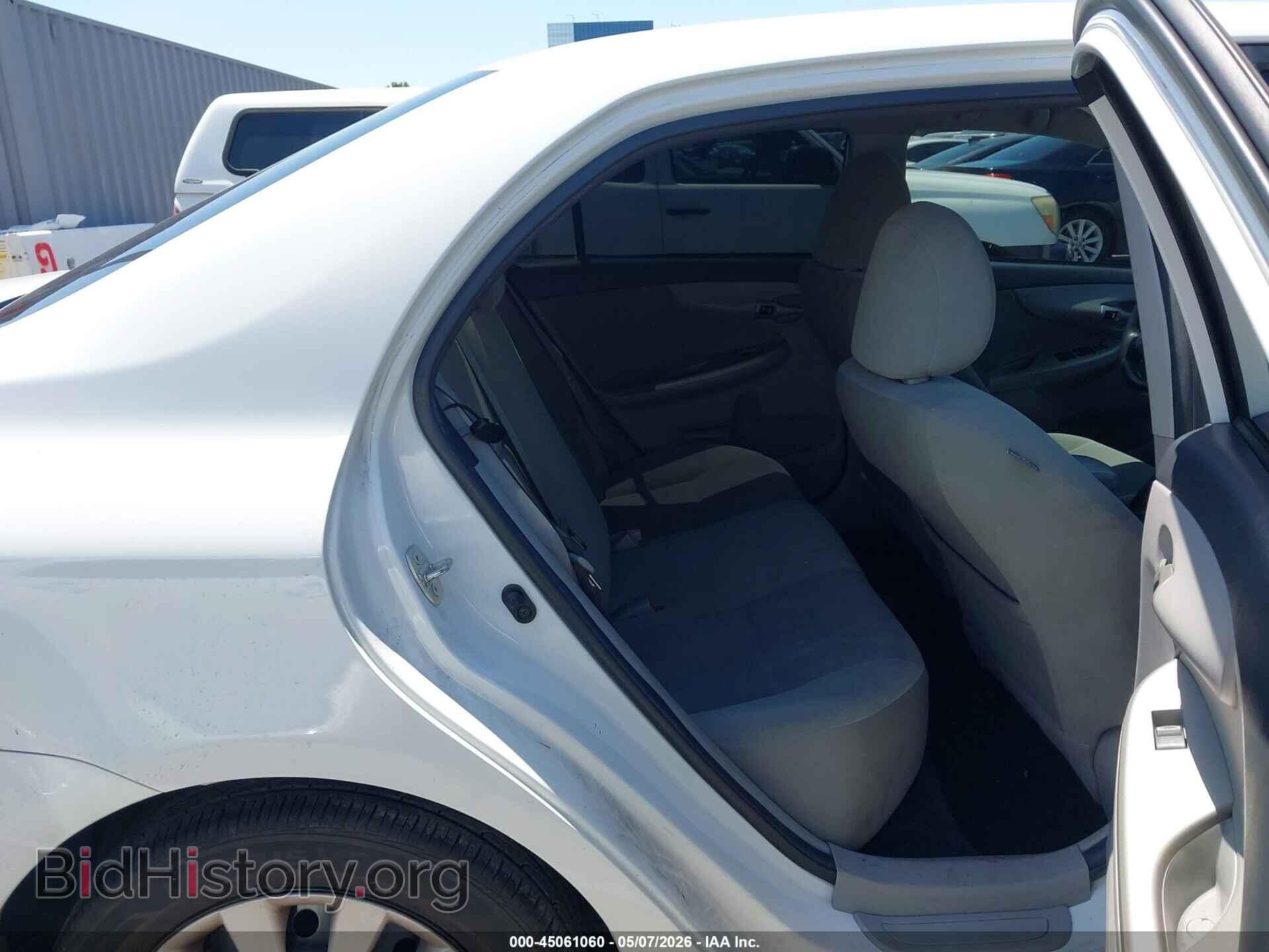 2012 TOYOTA COROLLA - VIN: 2T1BU4EE2CC760529 - Фото 8