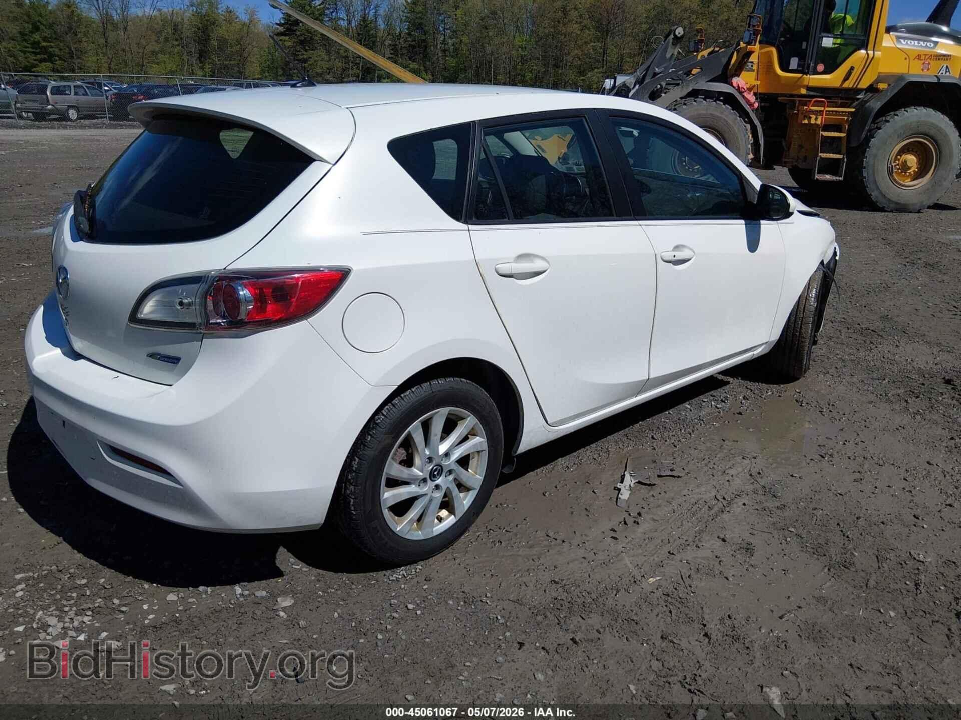 2013 MAZDA MAZDA3 - VIN: JM1BL1LP9D1844357 - Фото 4
