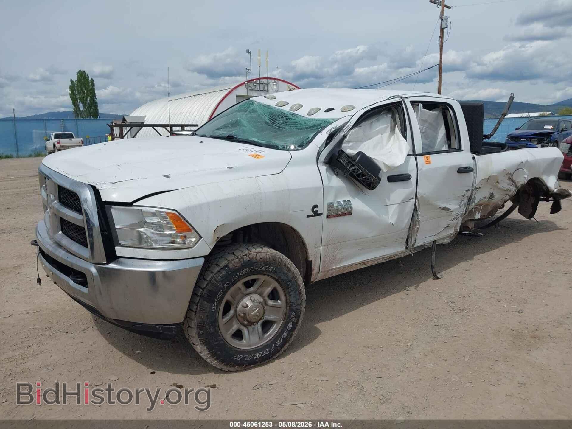 2016 RAM 3500 - VIN: 3C63R3GL7GG208555 - Фото 2