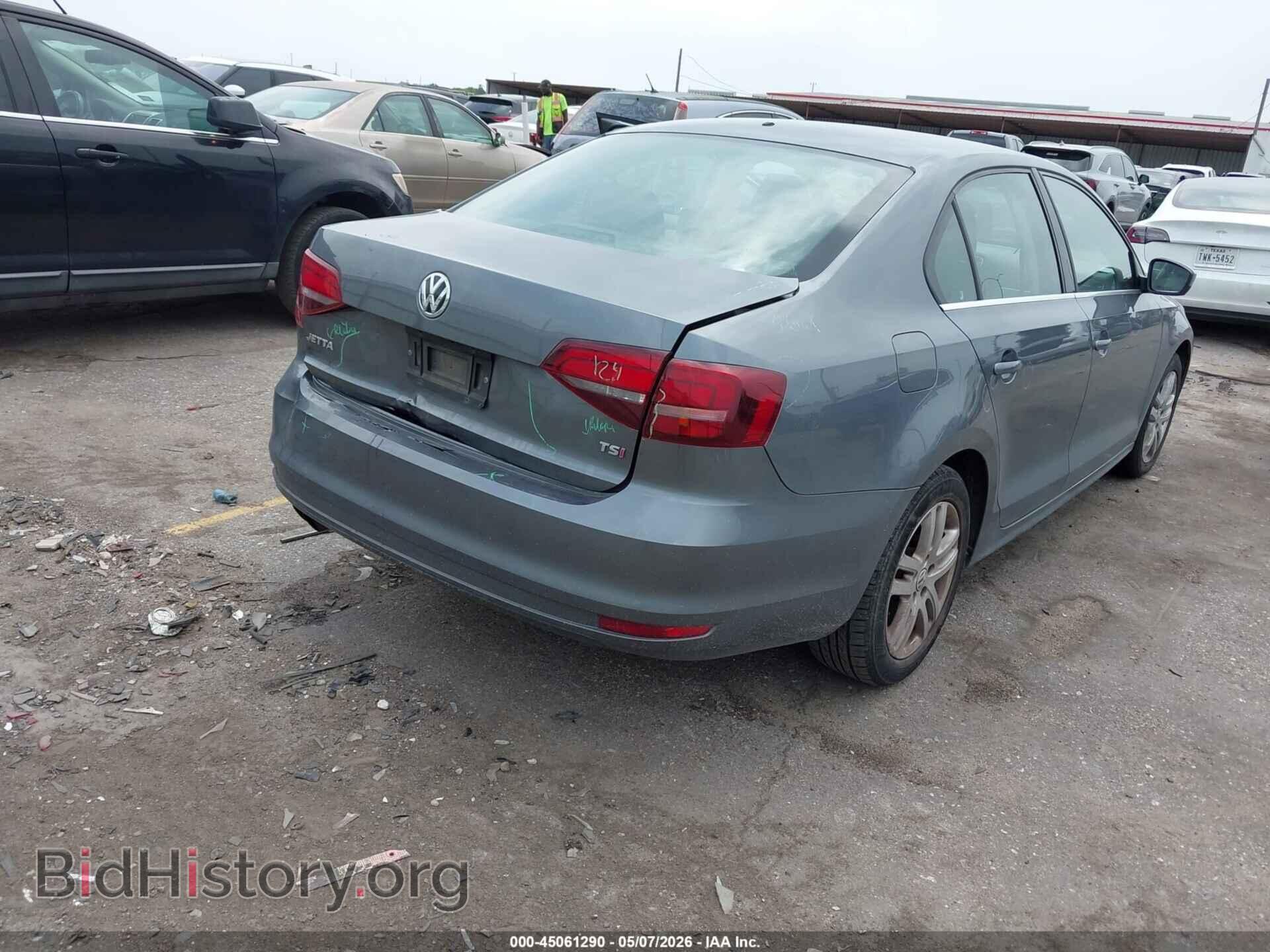 2017 VOLKSWAGEN JETTA - VIN: 3VW2B7AJ0HM367554 - Фото 4