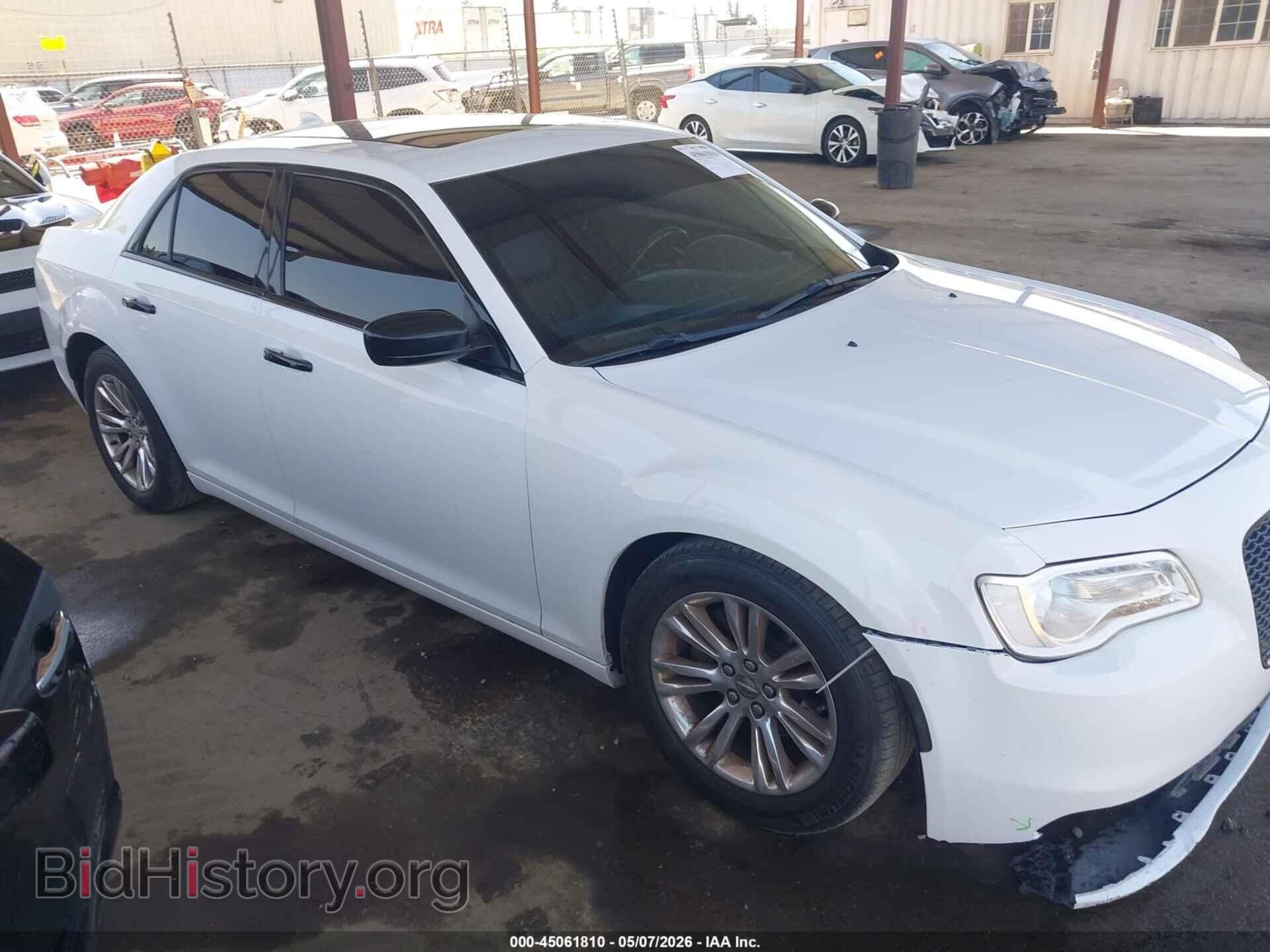 2016 CHRYSLER 300C - VIN: 2C3CCAEG2GH324660 - Photo 13