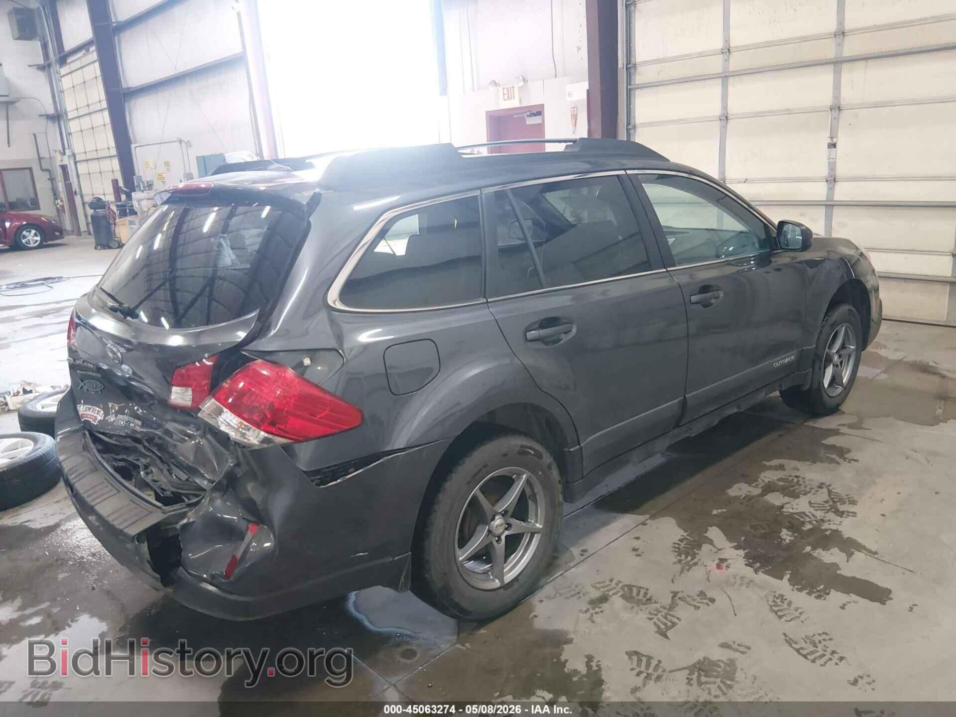 2014 SUBARU OUTBACK - VIN: 4S4BRBCC2E3317909 - Photo 4