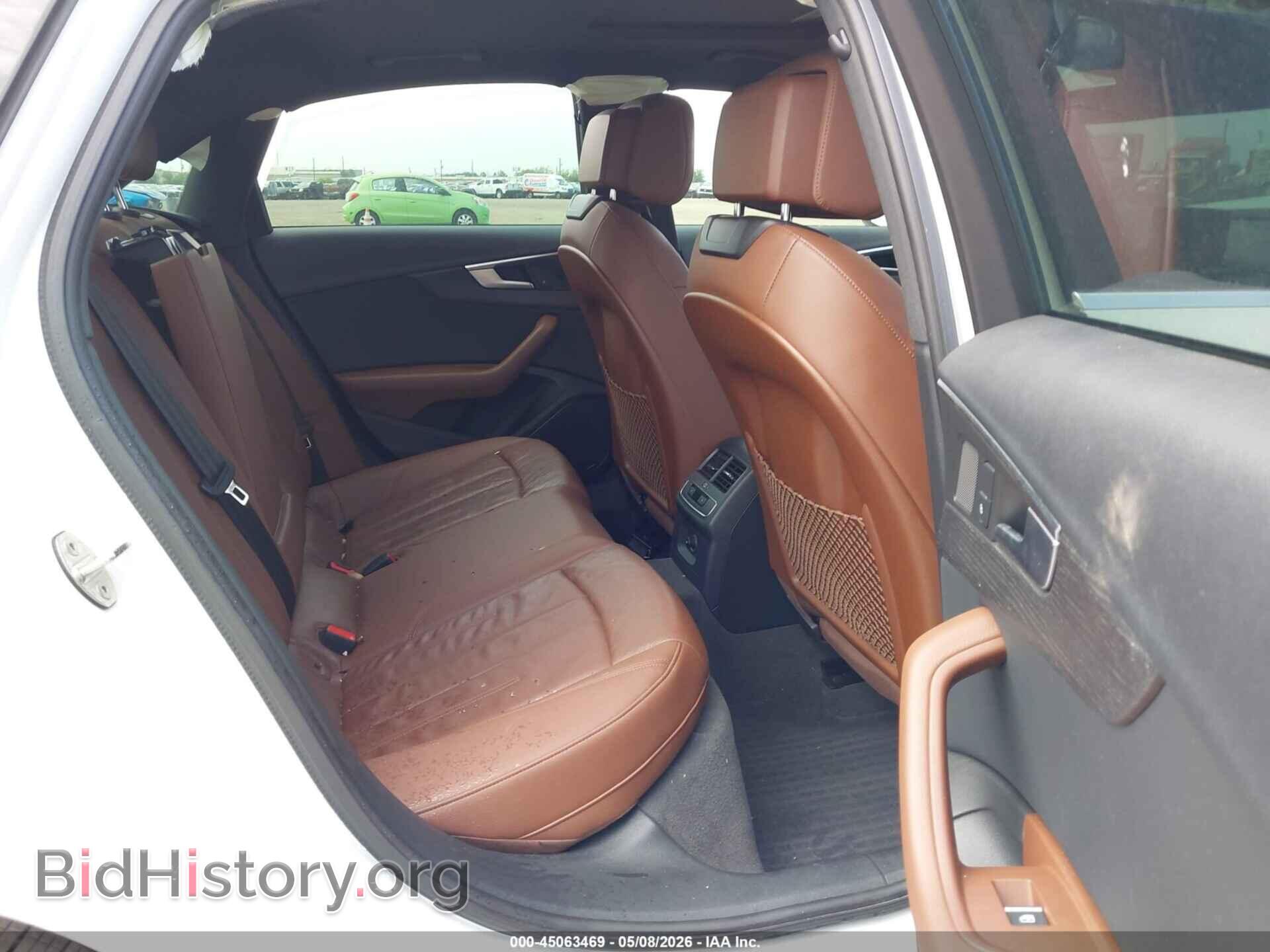 2019 AUDI A4 - VIN: WAUGMAF48KN010877 - Фото 8