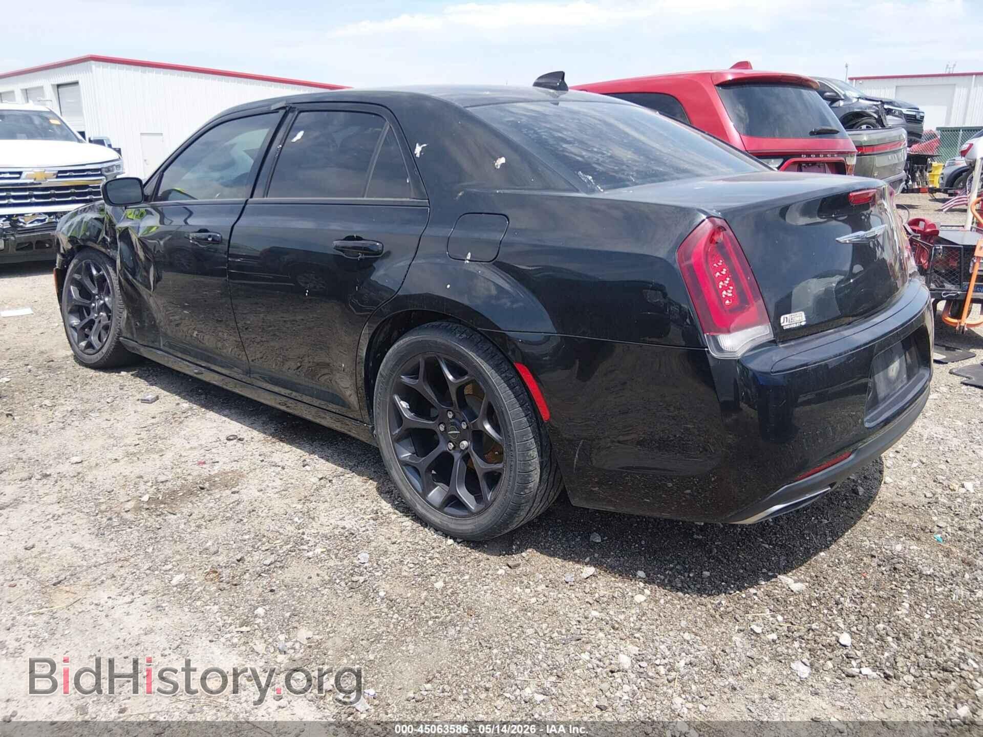 2020 CHRYSLER 300 - VIN: 2C3CCAAG2LH115659 - Фото 3