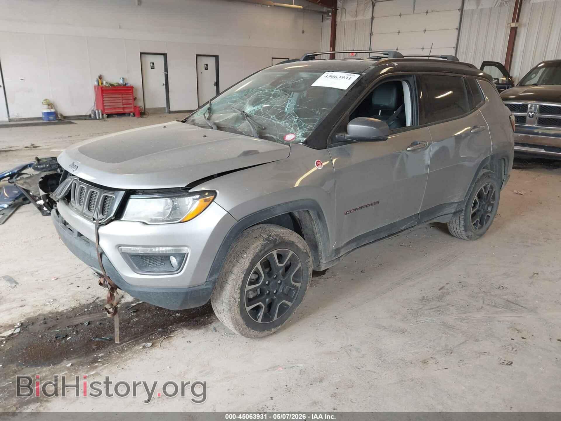 2018 JEEP COMPASS - VIN: 3C4NJDDB2JT482609 - Фото 2