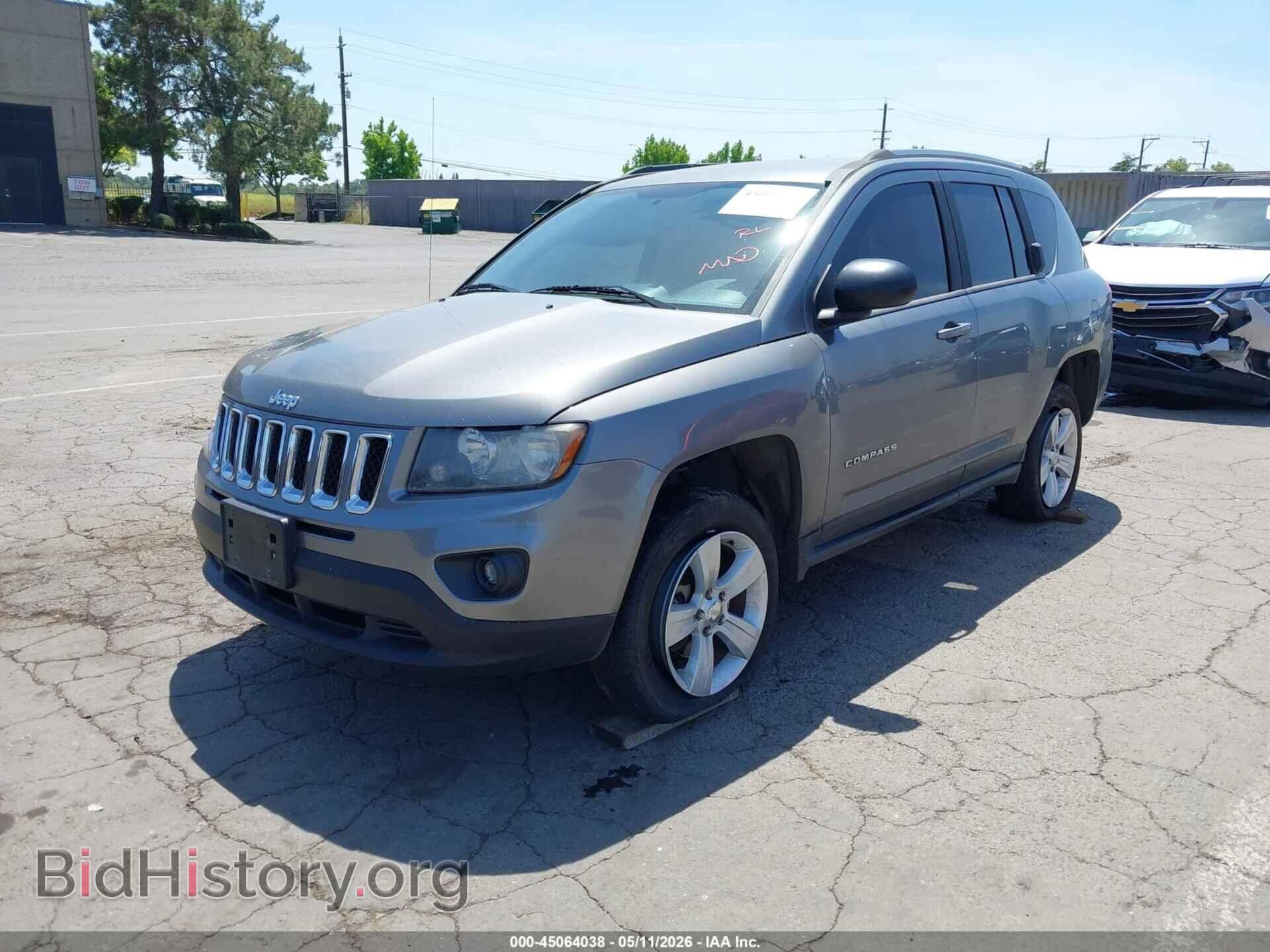 2014 JEEP COMPASS - VIN: 1C4NJDBB2ED592526 - Фото 2
