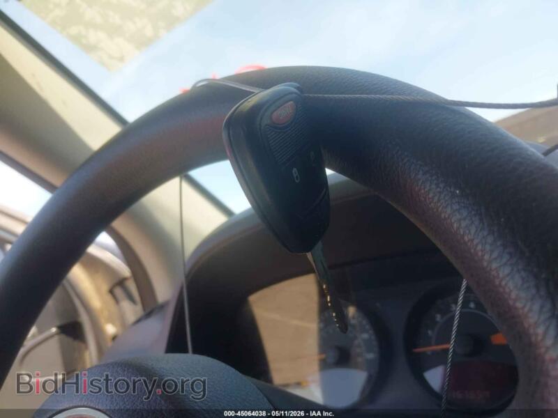 2014 Jeep COMPASS (VIN 1C4NJDBB2ED592526) — photo 11 of 16