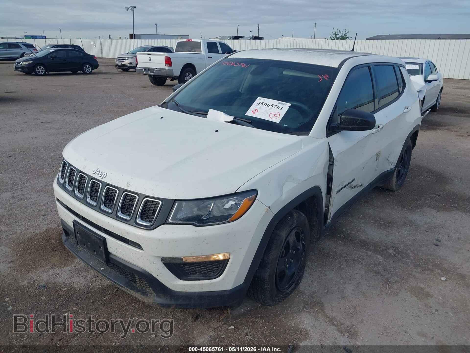 2019 JEEP COMPASS - VIN: 3C4NJCAB8KT726425 - Фото 2