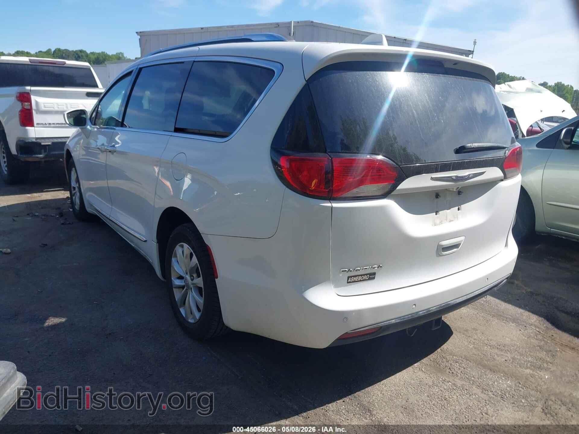 2019 CHRYSLER PACIFICA - VIN: 2C4RC1BG6KR555400 - Фото 3