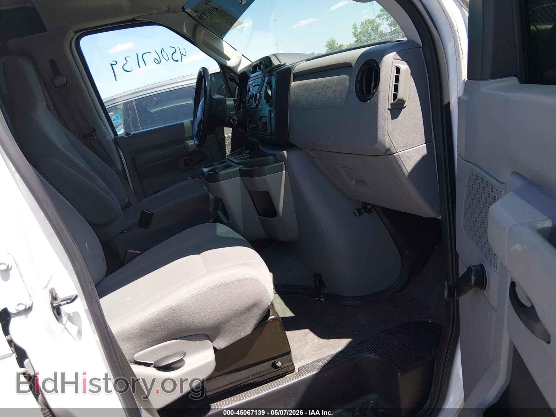 2011 FORD E-150 - VIN: 1FTNE1EW3BDB32918 - Фото 5