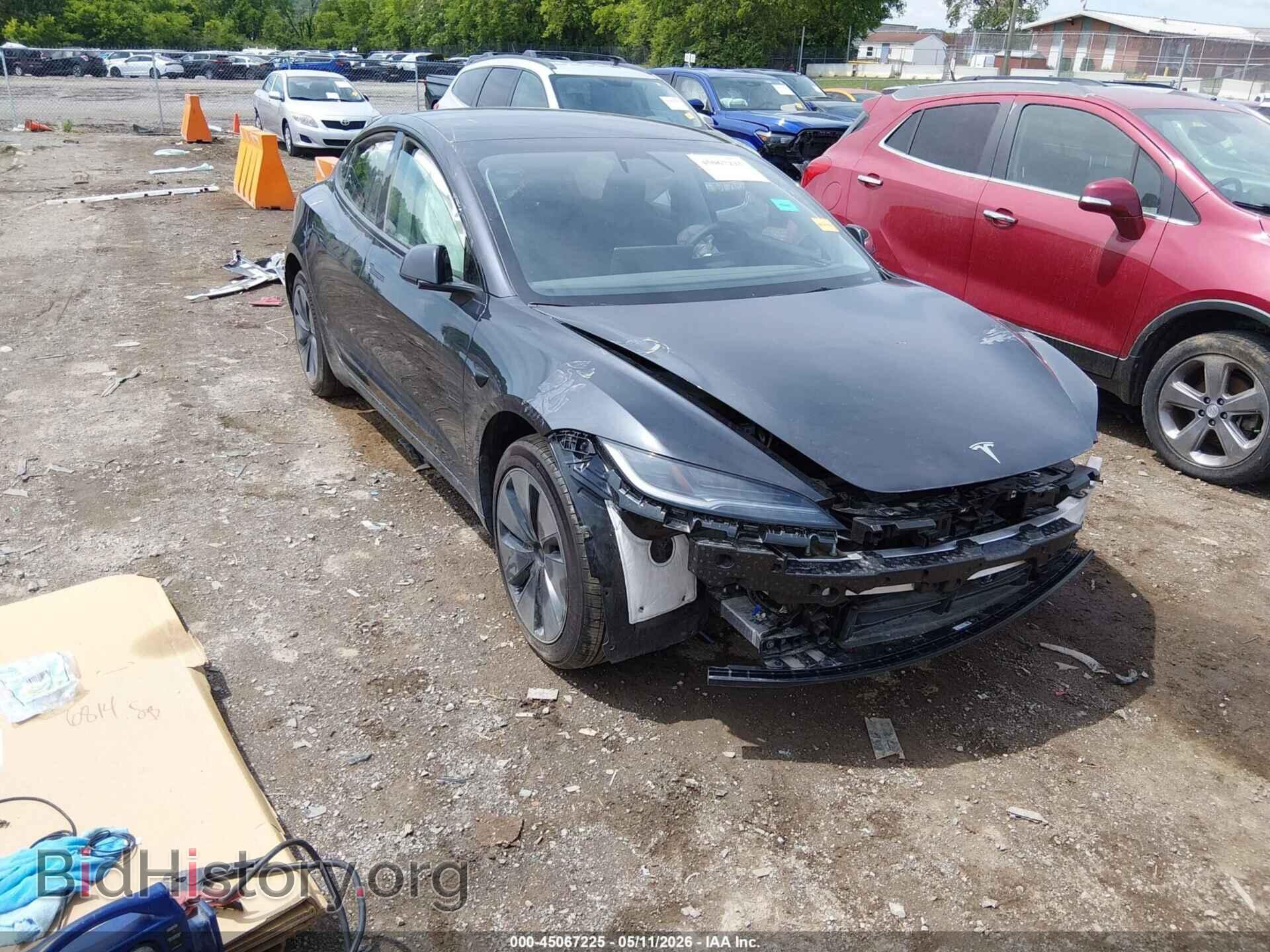 Photo 5YJ3E1EA2SF070478 - TESLA MODEL 3 2025