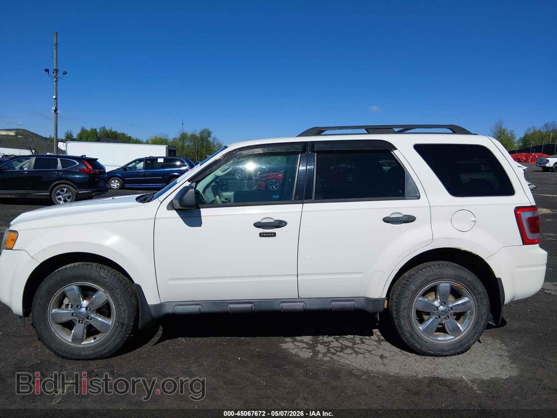 2011 FORD ESCAPE - VIN: 1FMCU9D72BKA25076 - Photo 6