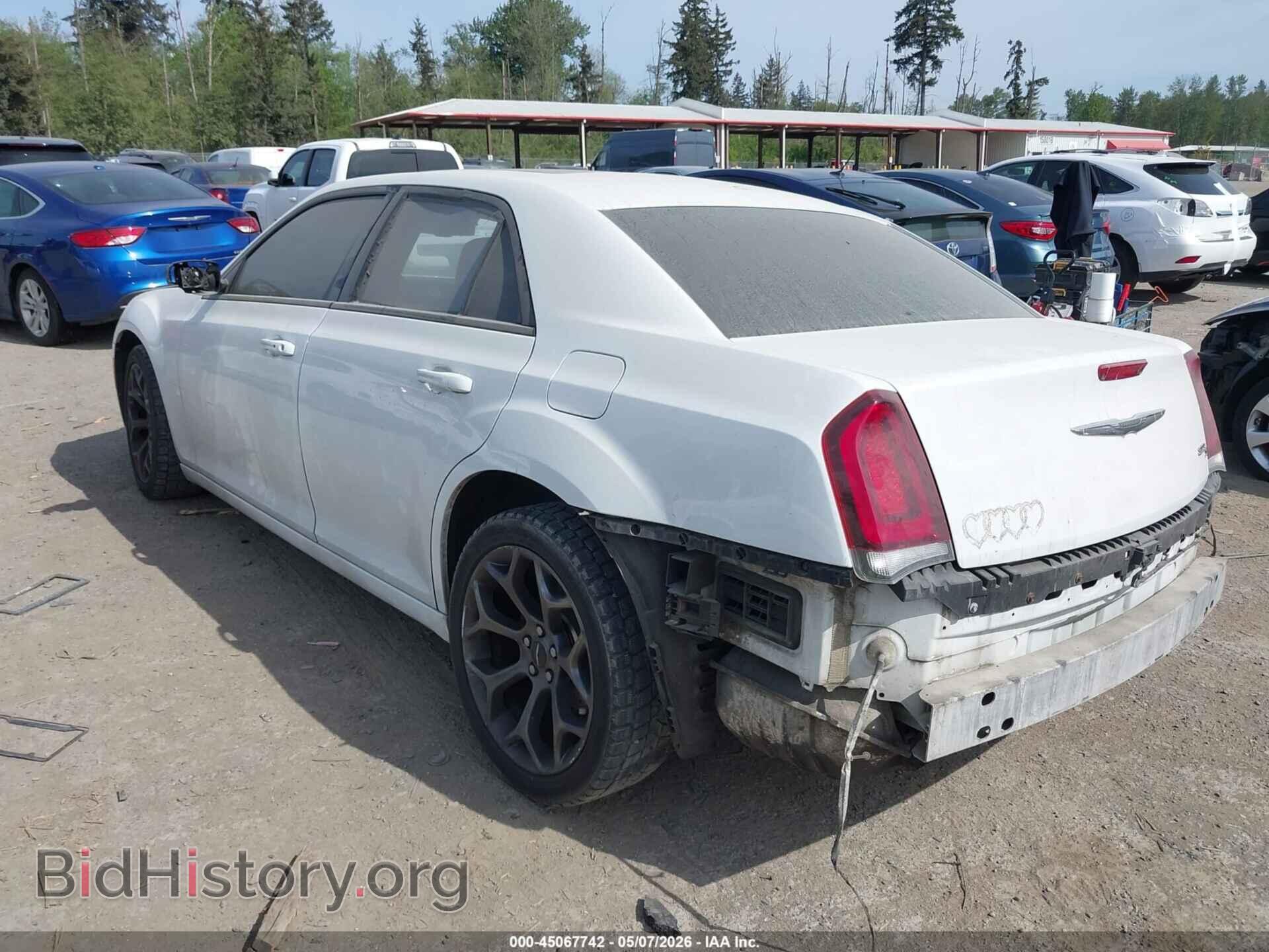 2015 CHRYSLER 300 - VIN: 2C3CCABG4FH845401 - Фото 3