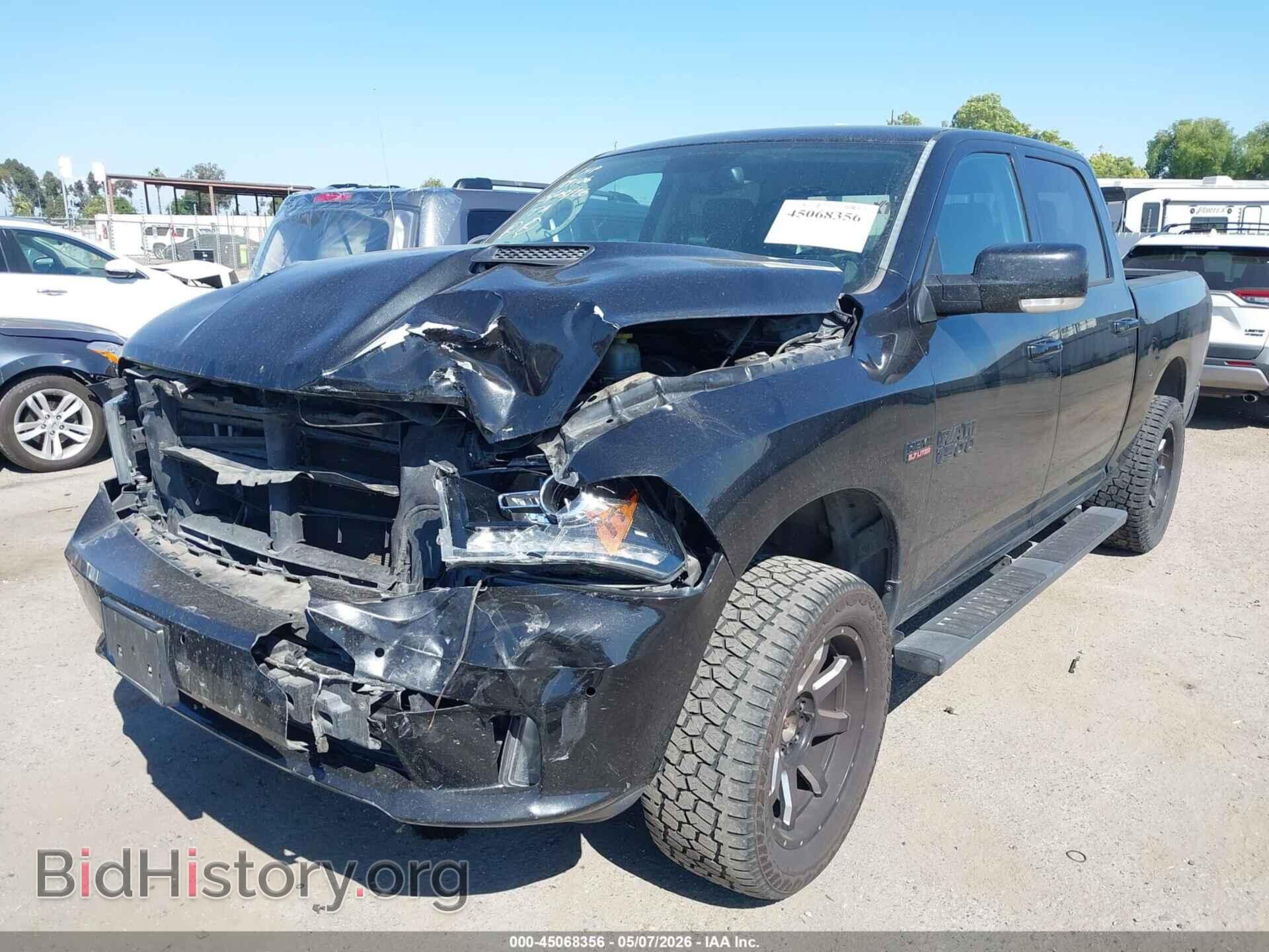 2017 RAM 1500 - VIN: 1C6RR7MT4HS851042 - Фото 2