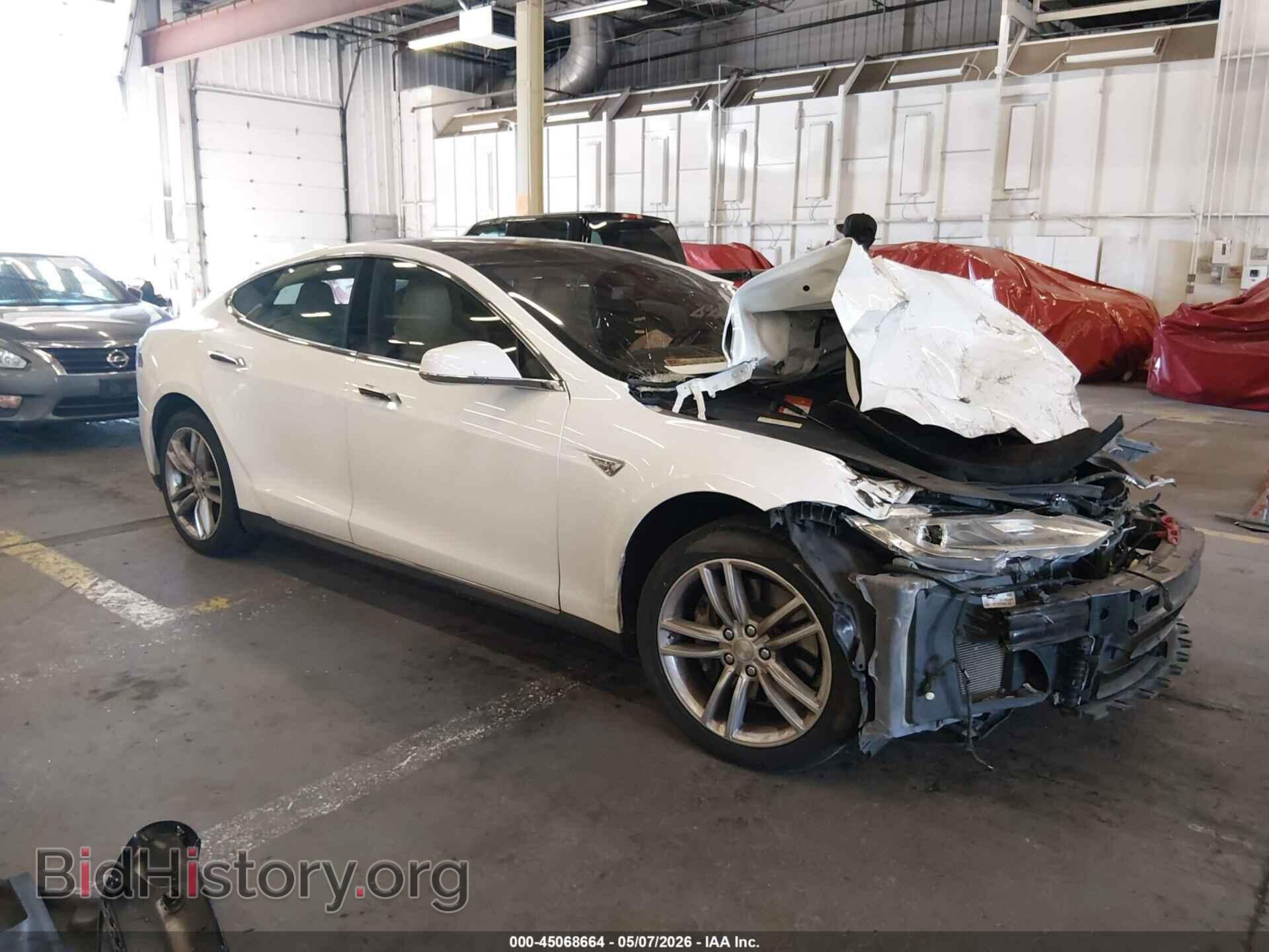Photo 5YJSA1H13EFP63681 - TESLA MODEL S 2014