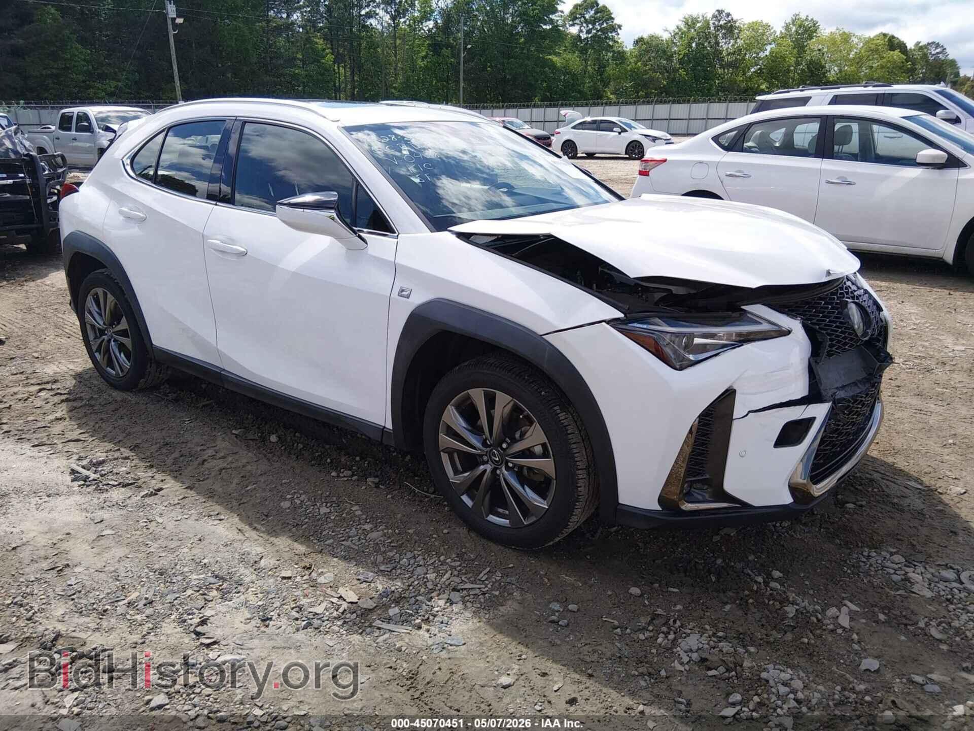 Фотография JTHY3JBH5K2000438 - LEXUS UX 200 2019