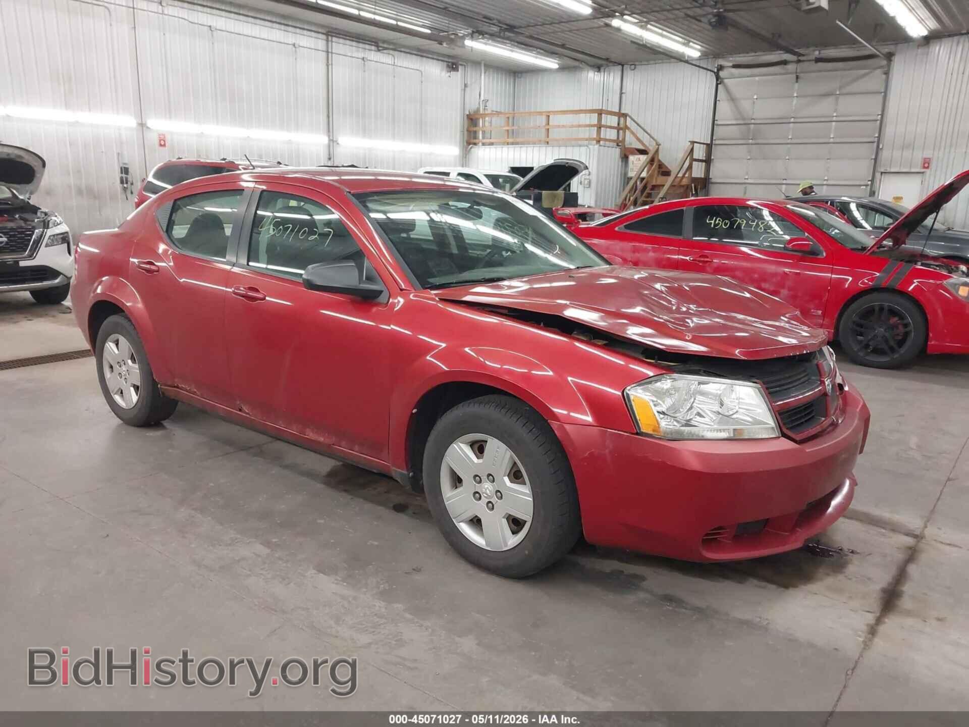 Photo 1B3CC4FB7AN189031 - DODGE AVENGER 2010