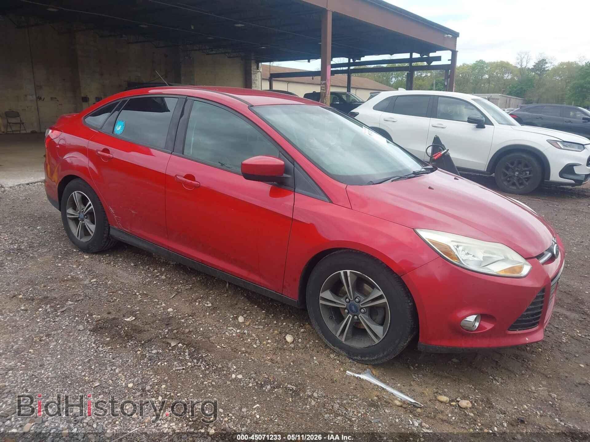 Photo 1FAHP3F27CL320546 - FORD FOCUS 2012