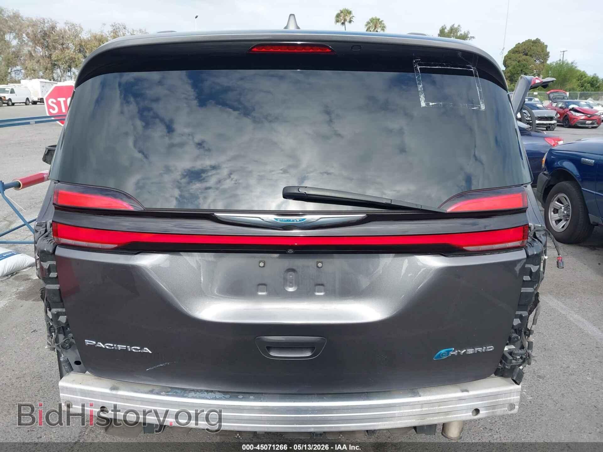 2021 CHRYSLER PACIFICA HYBRID - VIN: 2C4RC1L71MR602897 - Photo 17