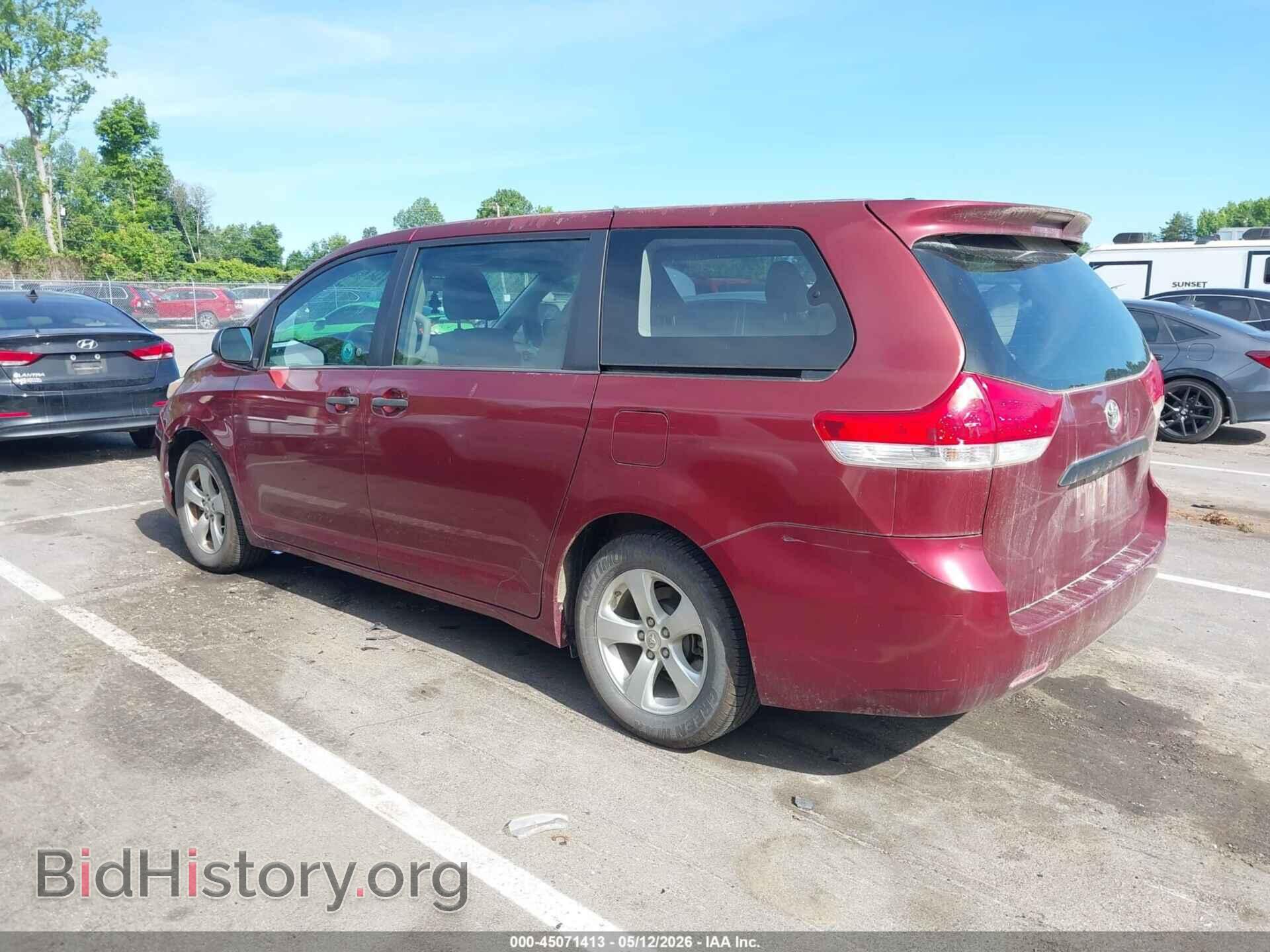 2012 TOYOTA SIENNA - VIN: 5TDZK3DC7CS247587 - Фото 3