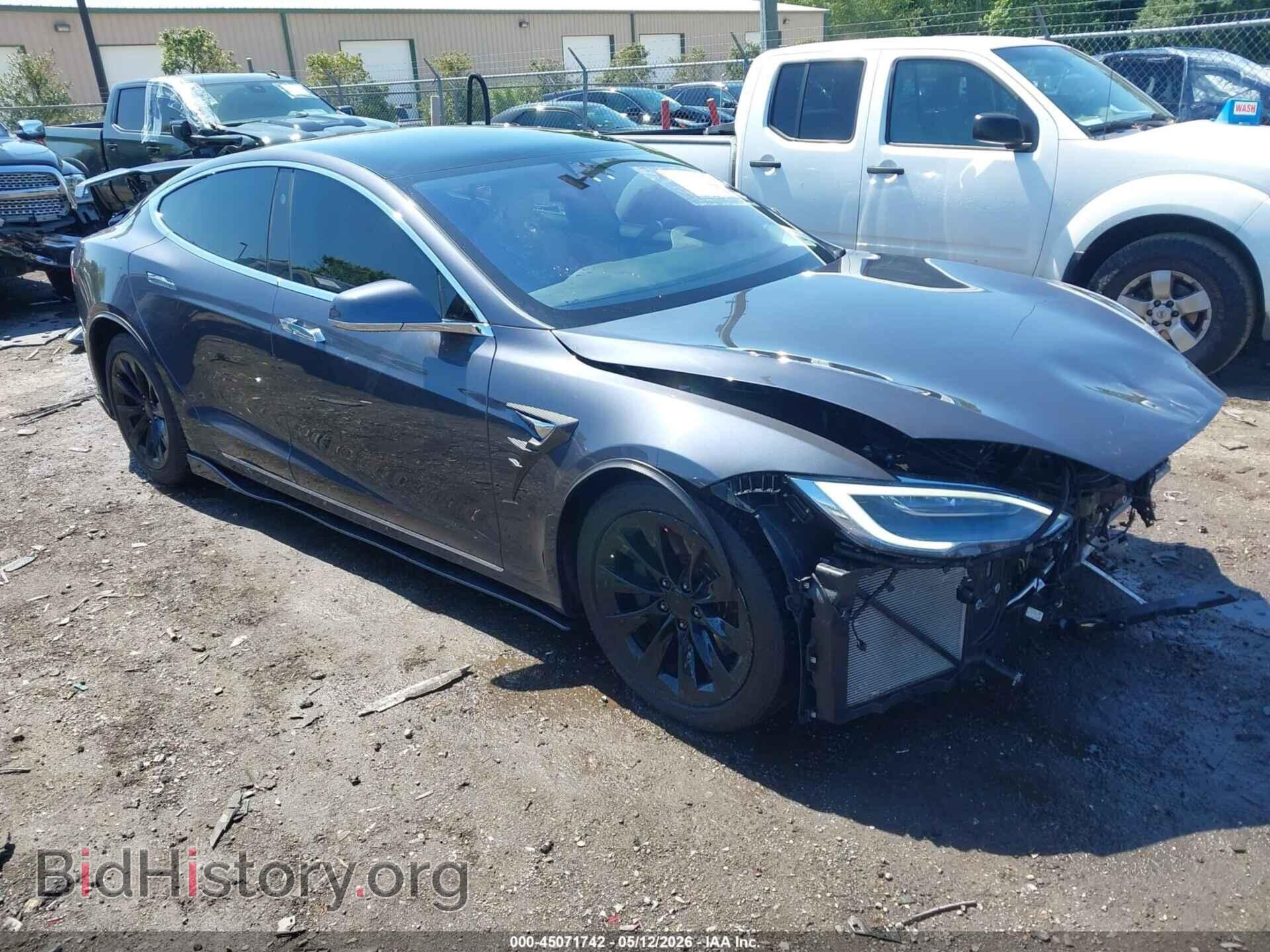 Photo 5YJSA1E20JF260388 - TESLA MODEL S 2018